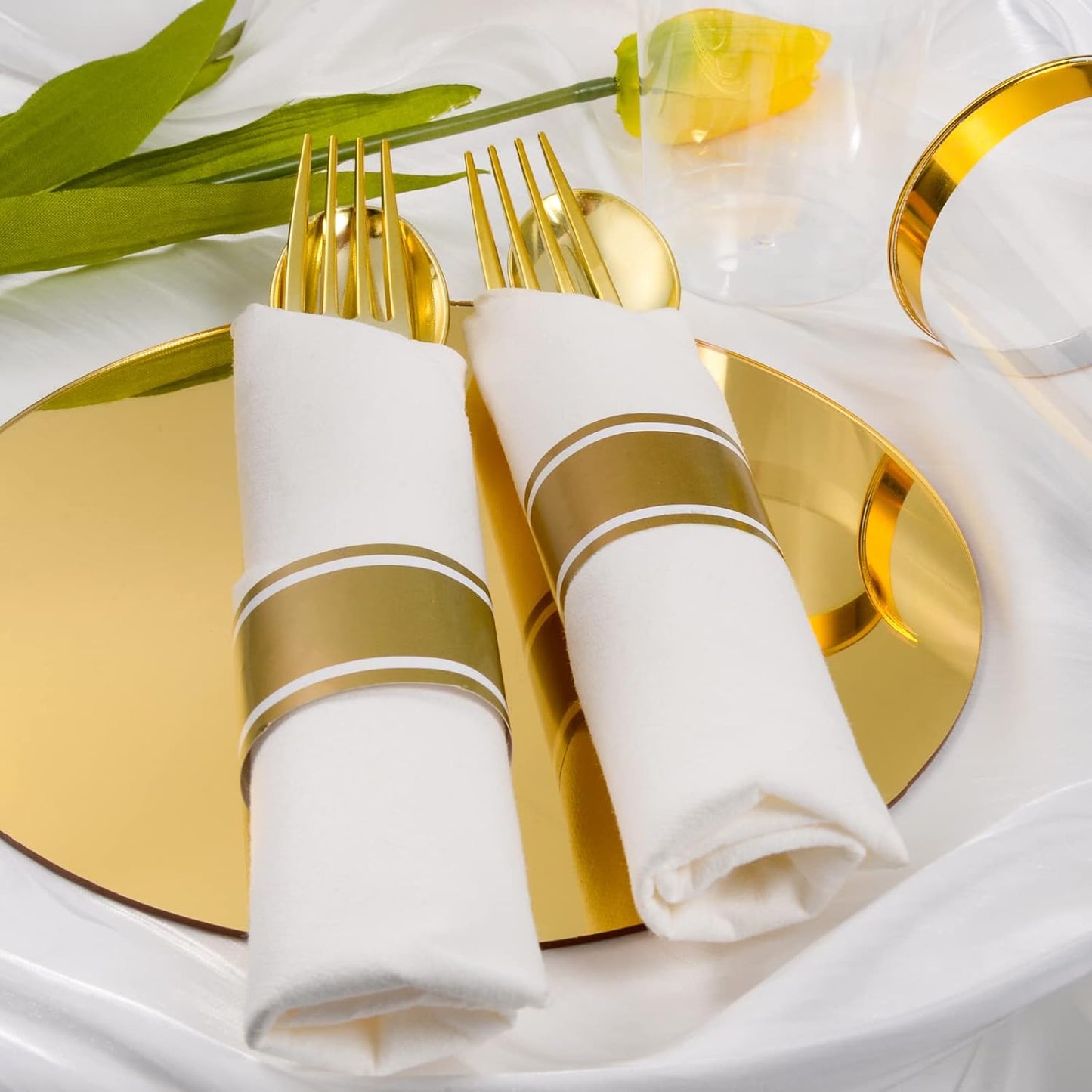 Pre Rolled Gold Plastic Cutlery - Gold Disposable Plastic Silverware, 100 Pack Wrapped Silverware, Disposable Utensils with 100 Forks 100 Knives 100 Spoons 100 Dinner Napkins for Party