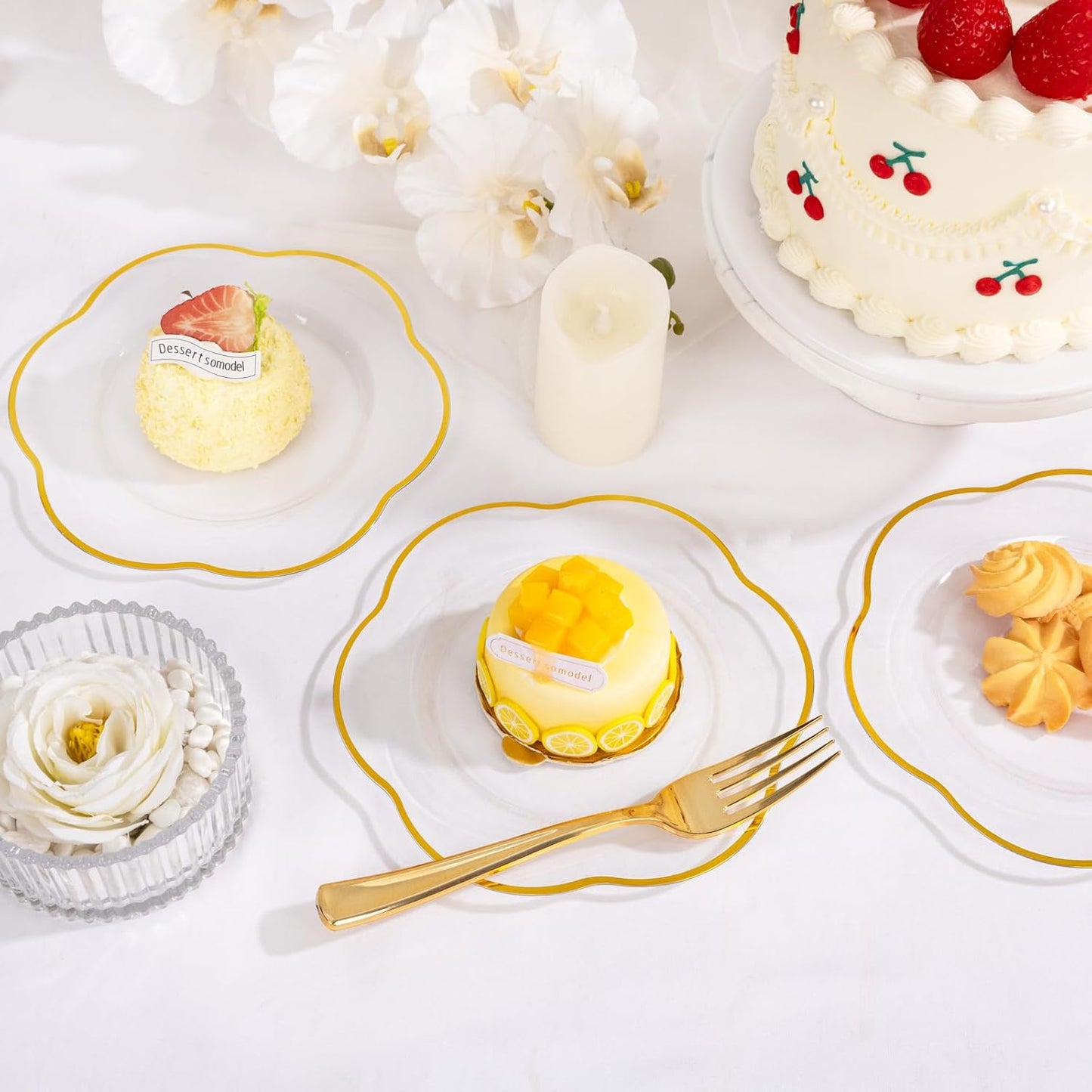 Liacere 100PCS Clear Plastic Plates-7inch Disposable Floral Clear and Gold Appetizer Cake Small Plates - Perfect for Wedding & Party & Holiday & Floral &Baby Show & Fall & Thanksgiving