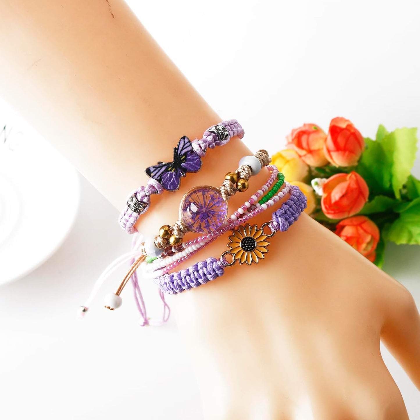 DS 4PCS String beads Charm Bracelets for Teen Girls Dainty cute cartoon Butterfly Daisy Eternal flower Beads Bracelets set for woman and girls Adjustable Stretch bracelet birthday Gift For Friends