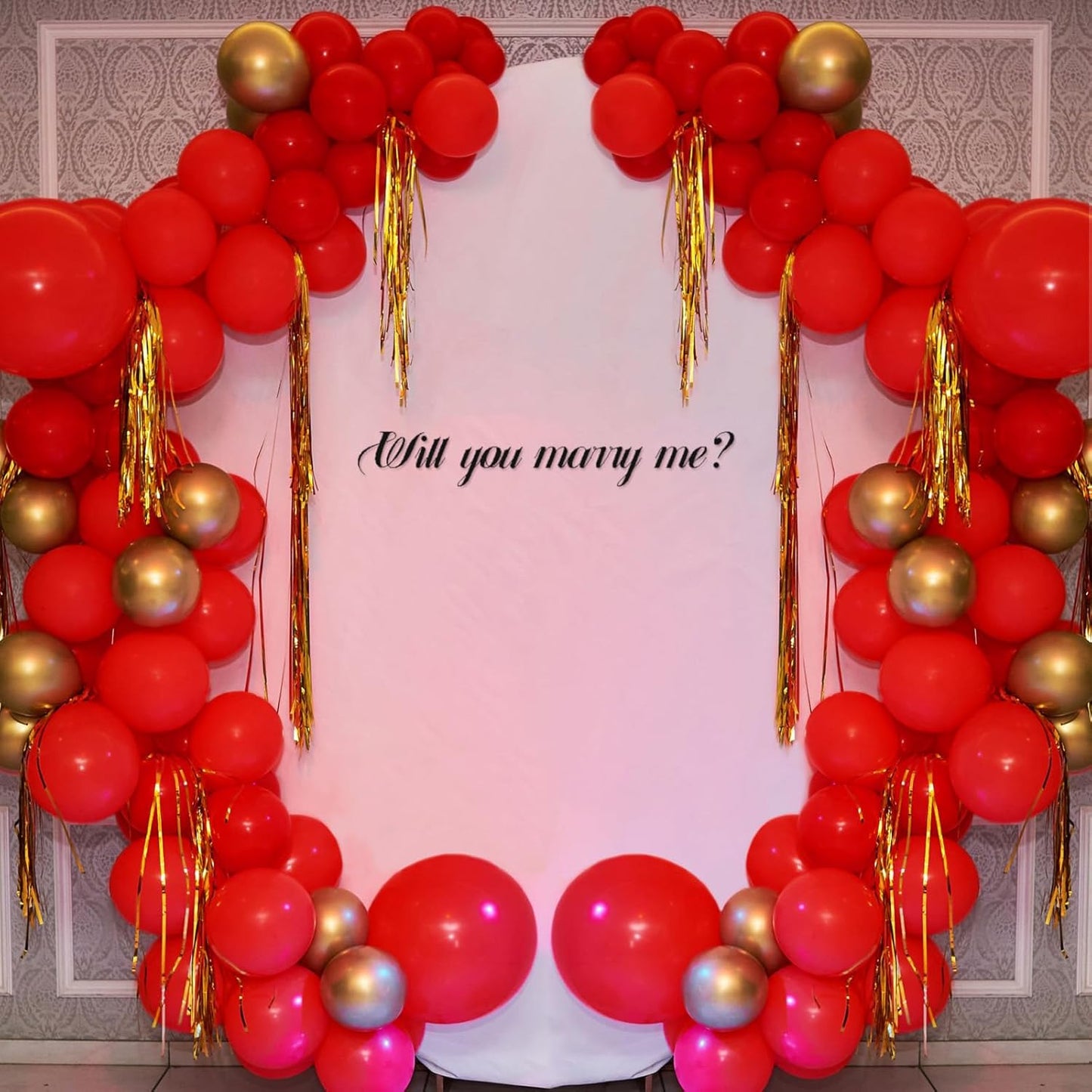 134Pcs Red Balloons Different Sizes 5 10 12 18 Inch Red Balloon Garland Arch Kit, Latex Balloons for Birthday Wedding Baby Shower Party Decorations.