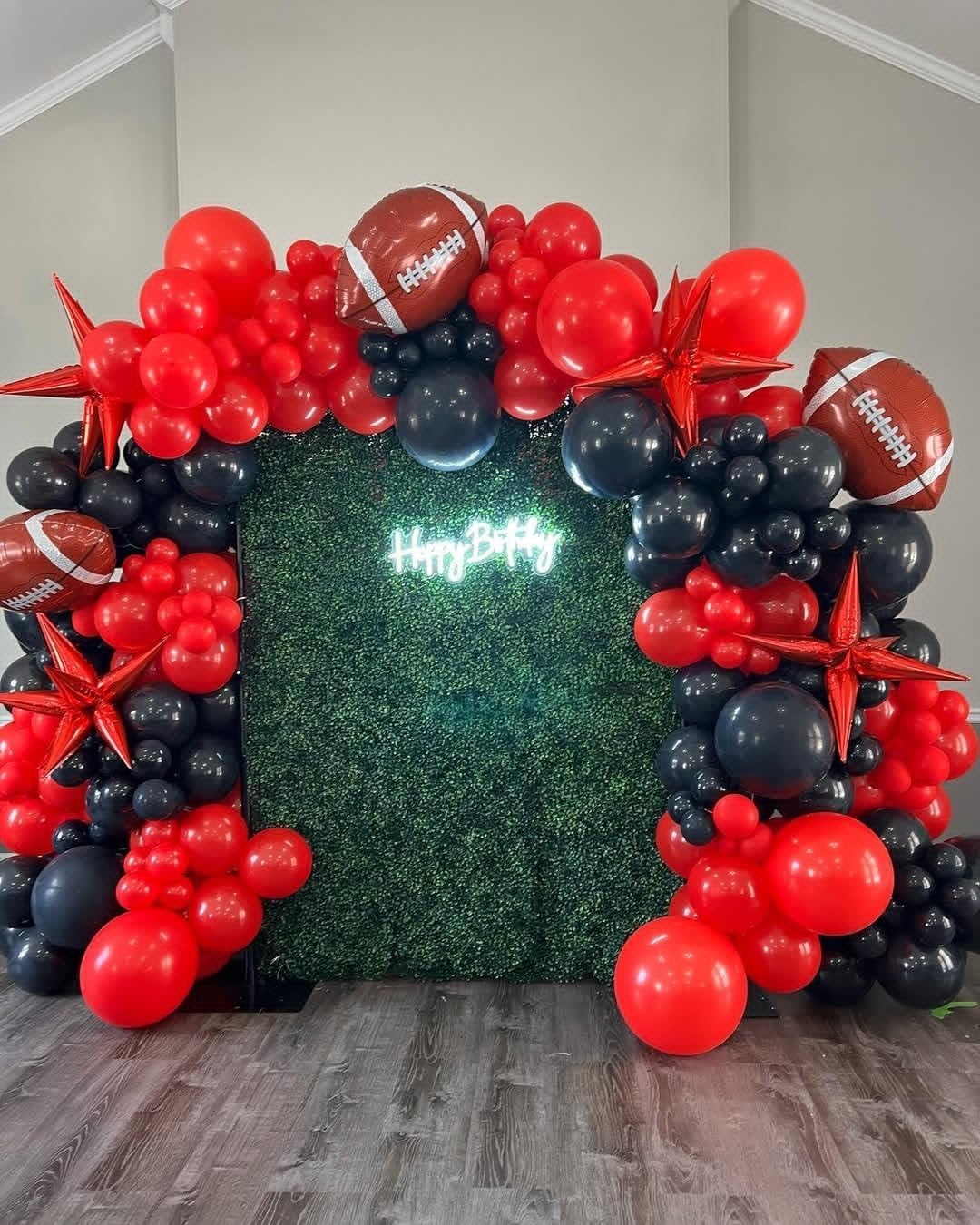 Red Black and White Balloons, 75PCS Red and Black Balloons, 12in and 5in Red White and Black Latex Party Balloons for Casino Theme Party, New Years, Graduation Decorations