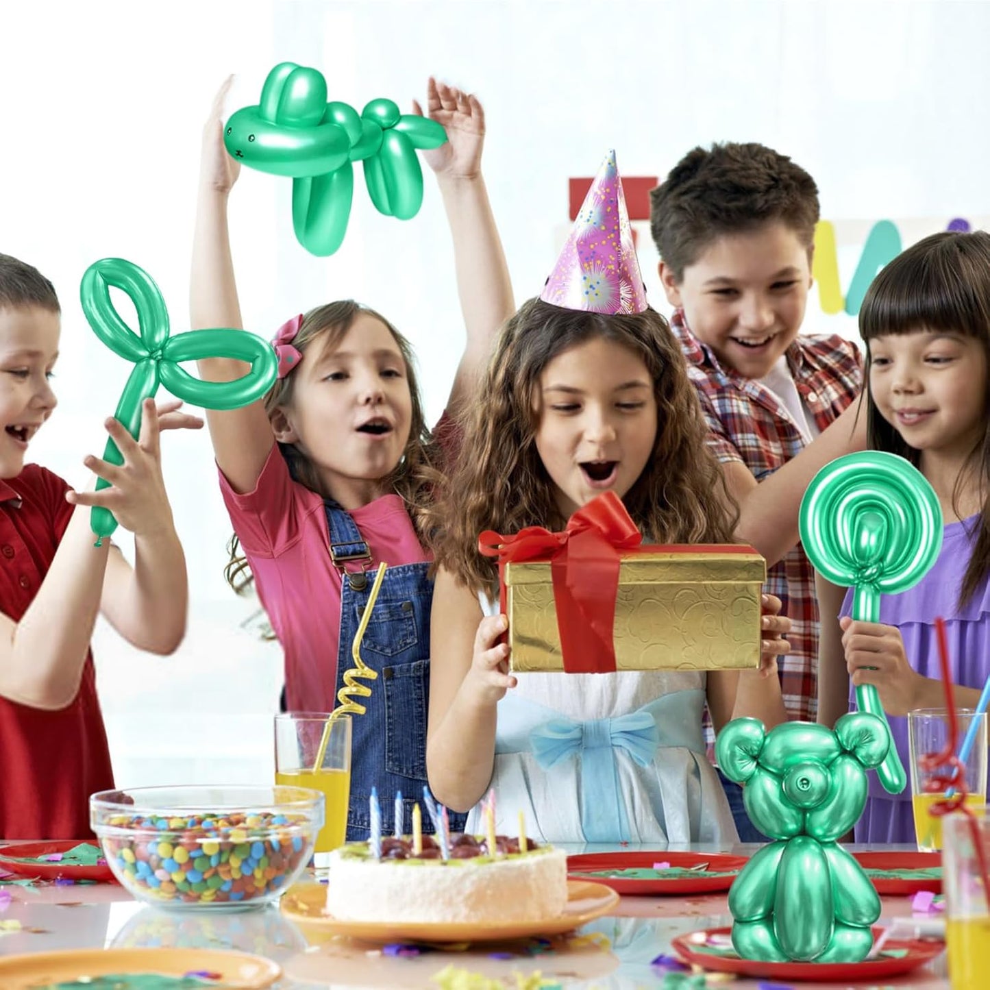 KAWKALSH 260 Metallic Green Long Balloons for Balloon Garland Thickening Skinny Latex Twisting Animals Modeling Christmas Birthday Wedding Party Festival Decorations 100pcs