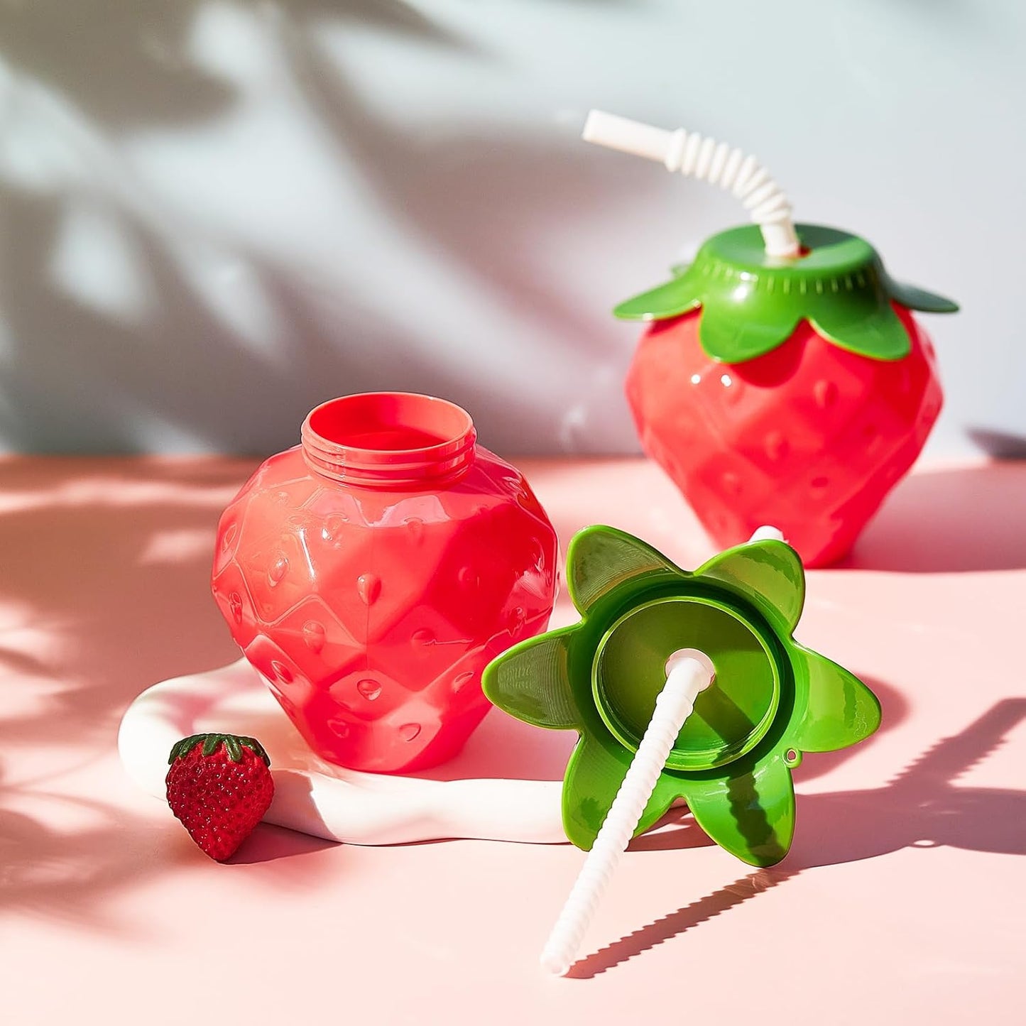 Havawish 12 Pcs Strawberry Shaped Cup with Lids and Straws, 17oz Strawberry Birthday Party Supplies Plastic Portable Reusable Cute Cups Water Bottle for Girls Women Drinking