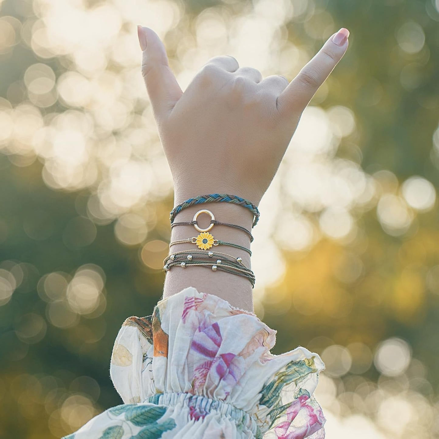 FANCY SHINY Sunflower String Bracelet Boho Braided Rope Wrap Bracelets Cute Summer Beach Surfer Jewelry for Women Christmas Gifts