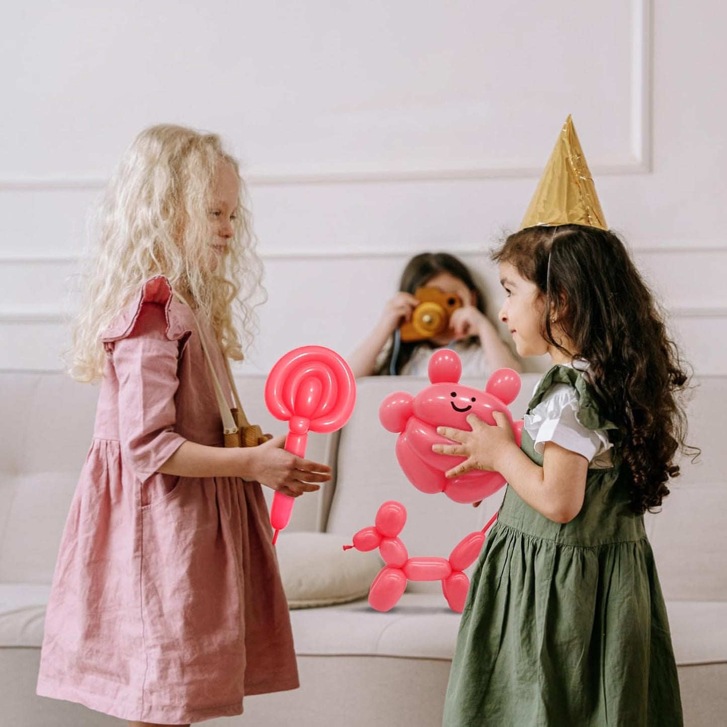 100Pcs Pastel Red 260 Balloons, Long Balloon for Tying Balloon Arch, Long Skinny Balloons for Twisting Ballons Animal balloons Birthday Party Wedding Festival Decorations