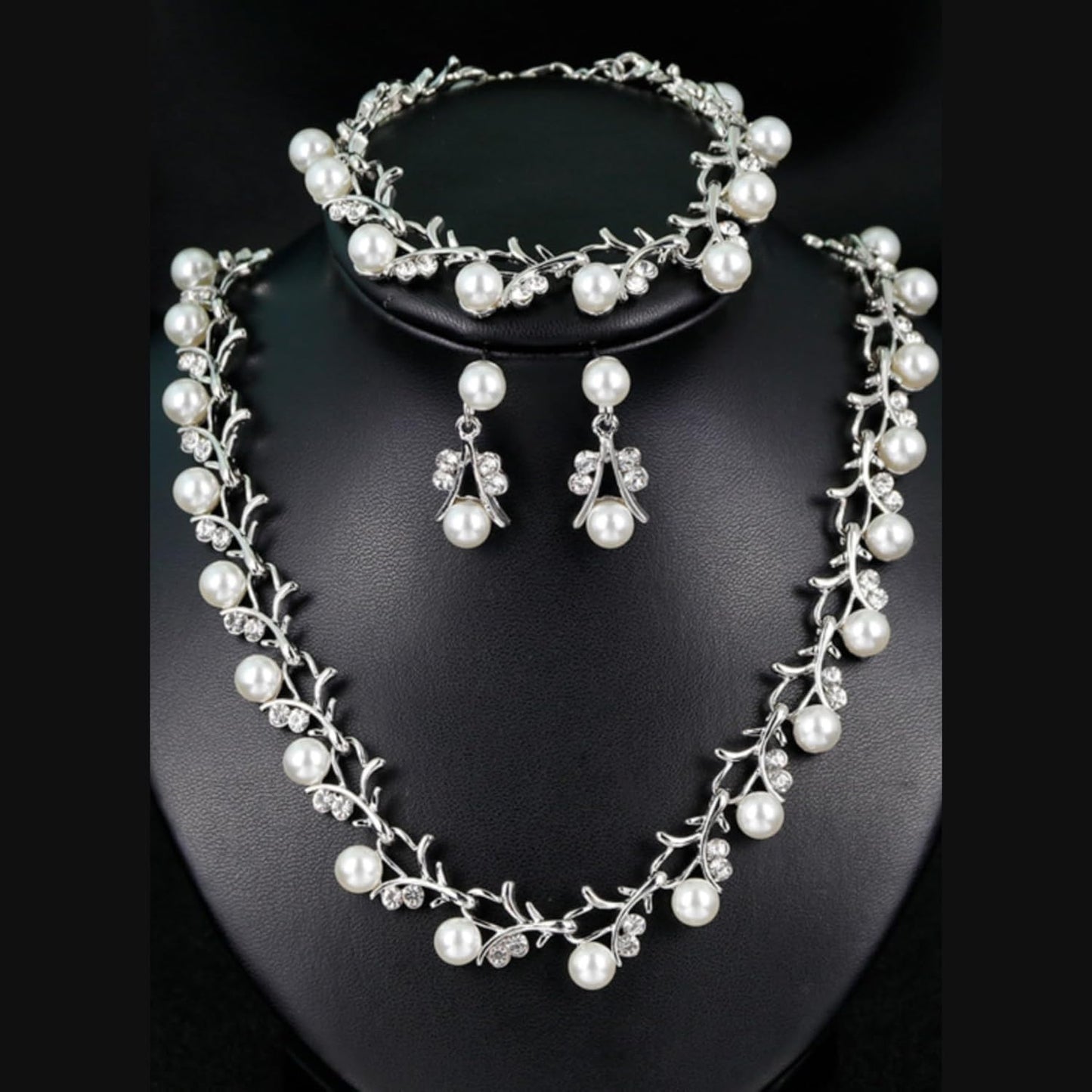 Rrdaily Rhinestone Pearl Wedding Jewelry Set for Bride Bridesmaid Bohemia Adjustable Beaded Crystal Bracelet Necklace Exaggerated Pearl Earring Set for Women