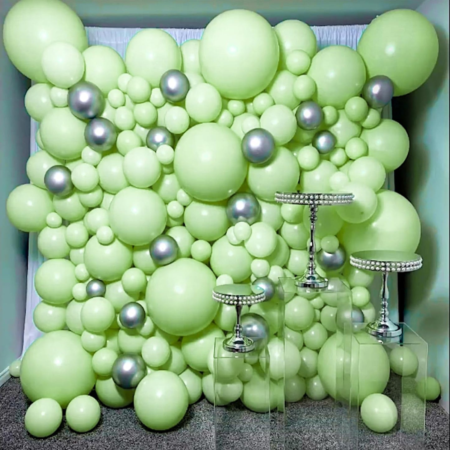 PartyWoo Mint Green Balloons 50pcs 12 Inch Pastel Light Green Balloons for Birthday Baby Shower Wedding Anniversary Summer Graduation Party Decorations Green-Q16