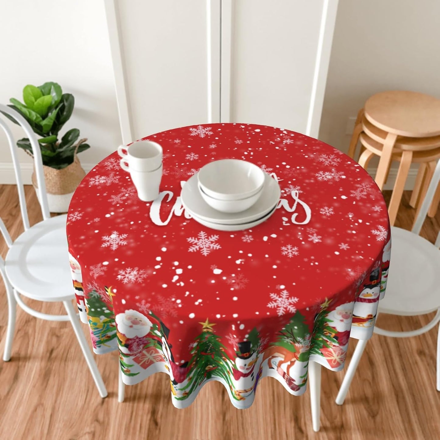 Giwawa Merry Christmas Round Tablecloth 60 Inch Funny Santa Snowman Reindeer Table Cloth for Kitchen Dining Xmas Trees Winter Snowflakes Polyester Table Cover for Holiday New Year Picnic Decor