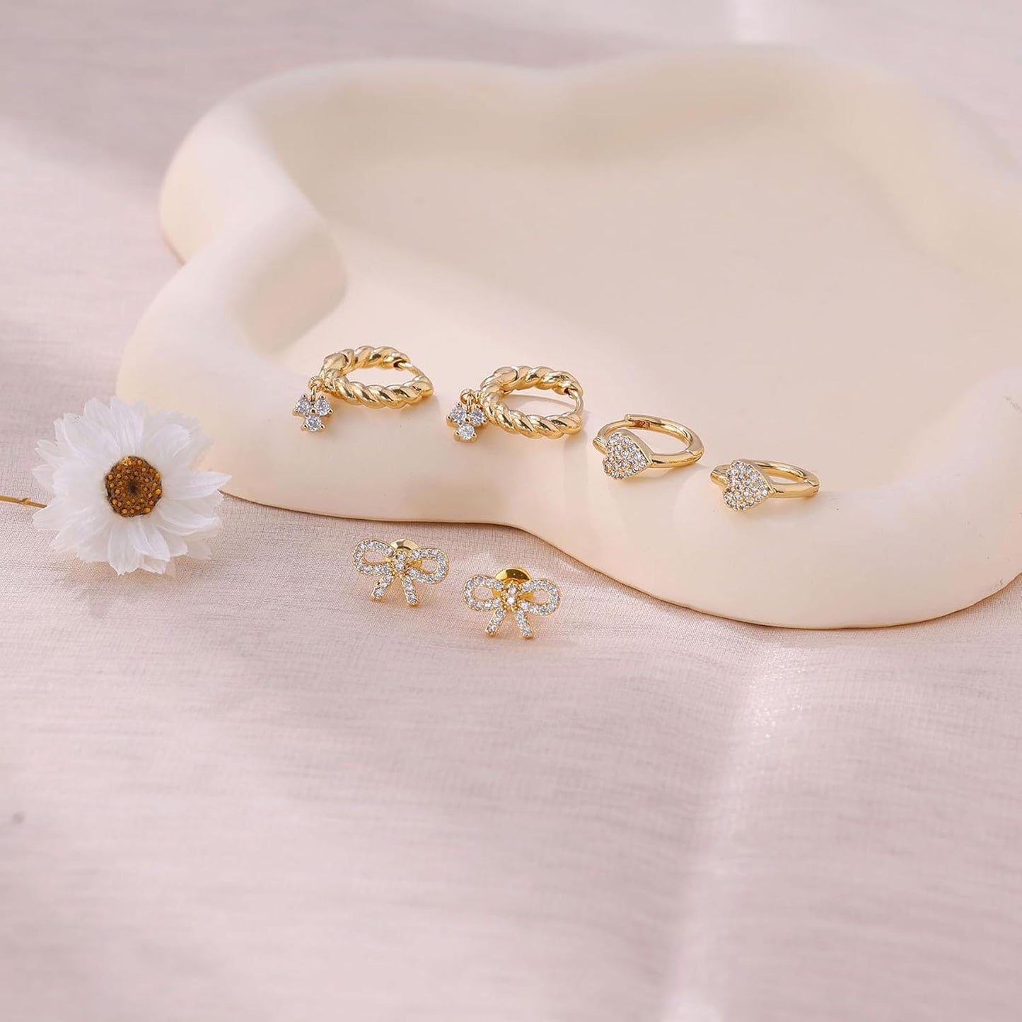 Gold Earrings for Women, 14k Gold Plated Dangle Huggie Earrings for Women Trendy Dainty Gold Hoop Earring Stacks Hypoallergenic Pearl Chain Drop Cartilage Earring Fashion Womens Jewelry