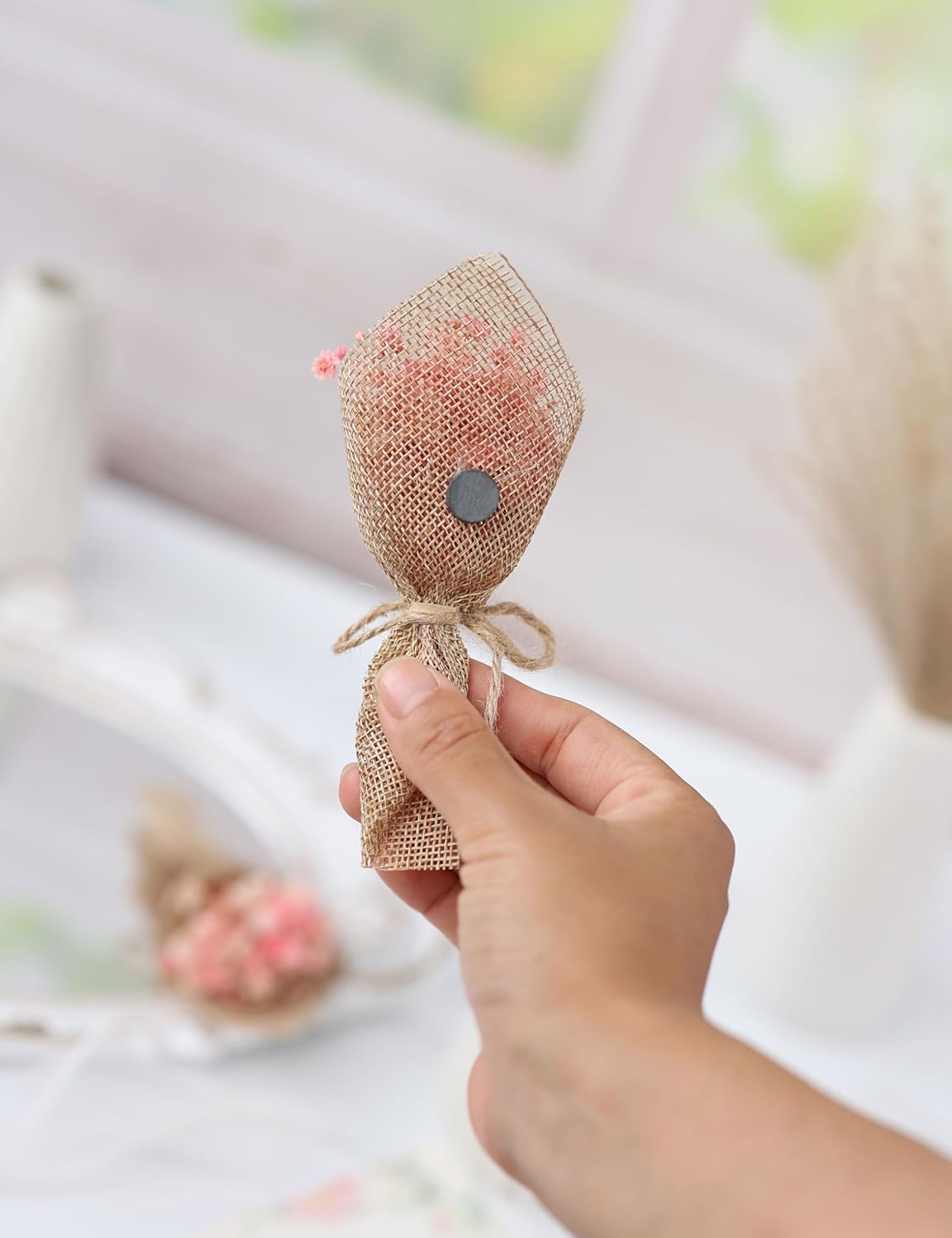 20-Piece set Mini Magnet Dried Flowers Bouquet for Wedding Favours for Guests, Baby Shower Party Favors, Bridal Shower Gifts, Baptism, Wedding Return Gifts.(pink)