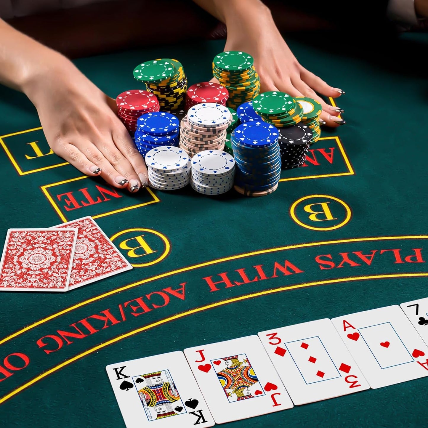 Plastic Playing Cards Waterproof Cards Poker Card 2 Pack Playing Card Large Print for Adults Seniors, Deck of Card Set Poker Cards for Beach Trip Pool Party Games (Red)