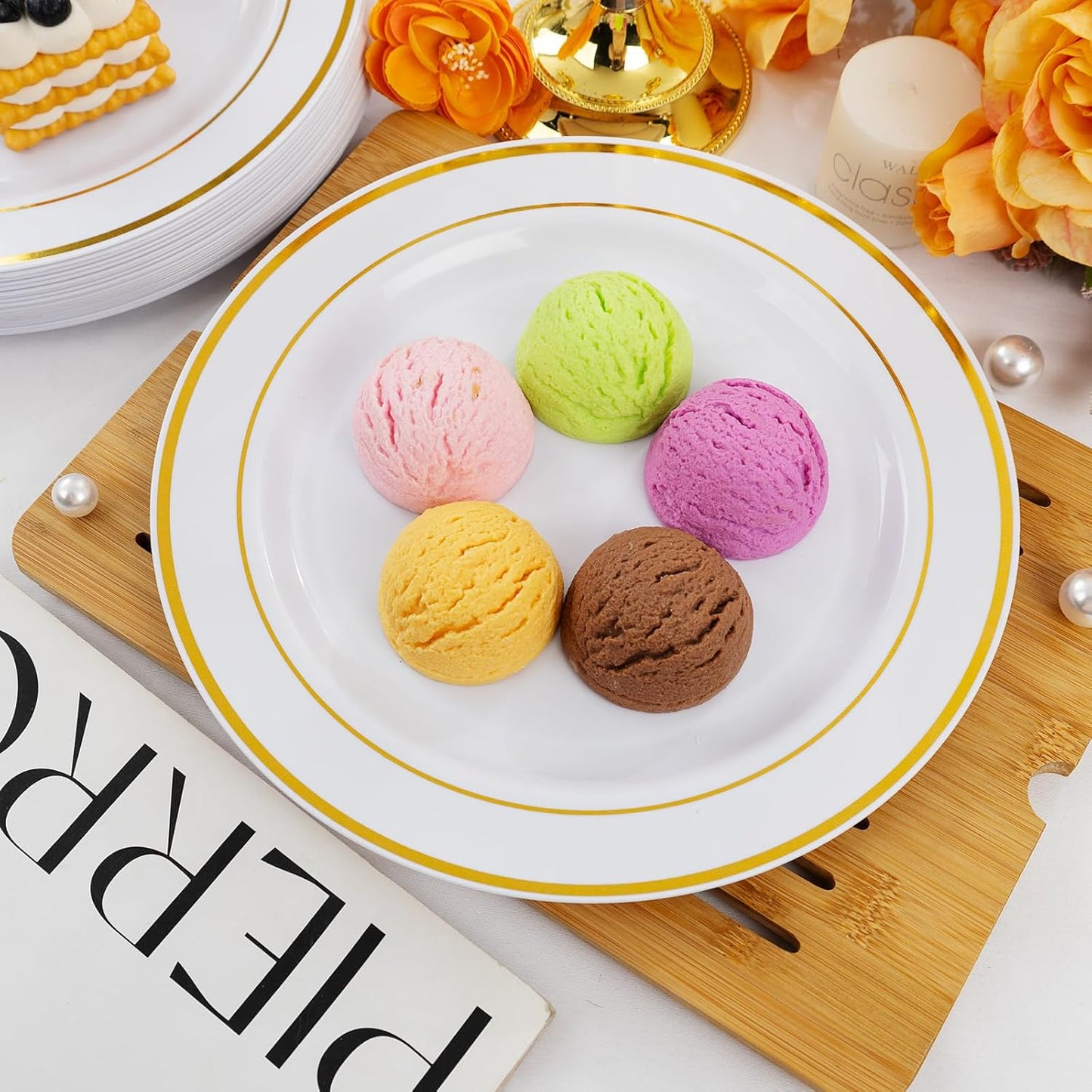 bUCLA 30PCS White and Gold Plastic Dinner Plates Disposable - 10.25inch Premium White Gold Rim Plates, Ideal for Wedding, Party & Thanksgiving