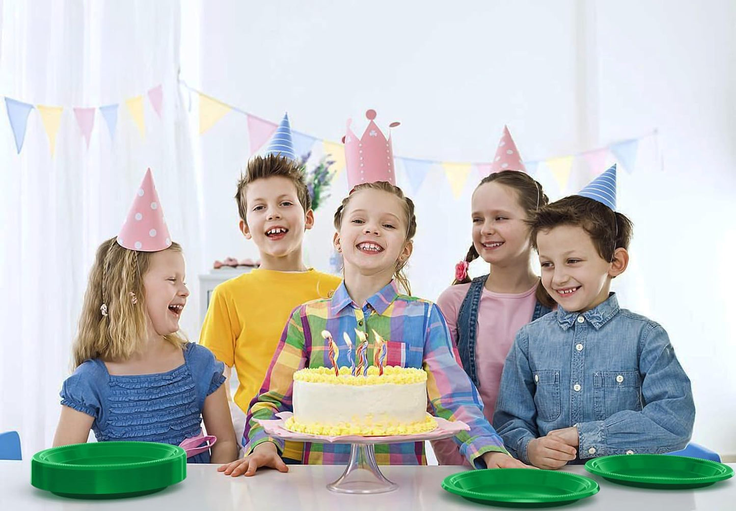 Exquisite Party Solids Emerald Green Plastic Plates For Party 10" Emerald Green Disposable Plates Heavy Duty 100 Pcs Plastic Dinnerware Sets Heavy Duty 350 GSM Disposable Dinnerware Set