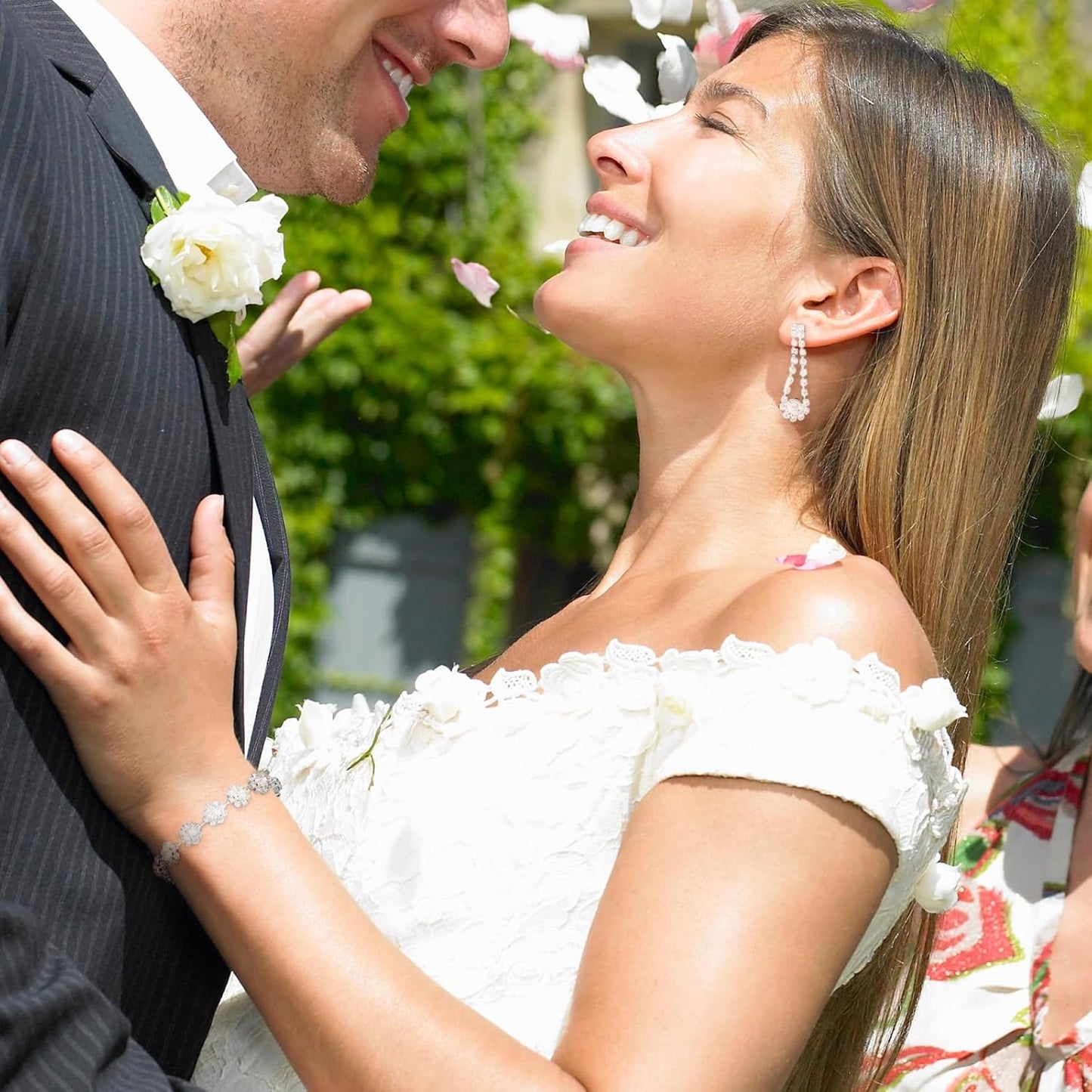 Prom Earrings Necklace Bracelet Set Elegant Crystal Rhinestone Necklace Earrings Bracelet Bridal Wedding Prom Dresses Costume Outfit Gold Jewelry Sets for Women