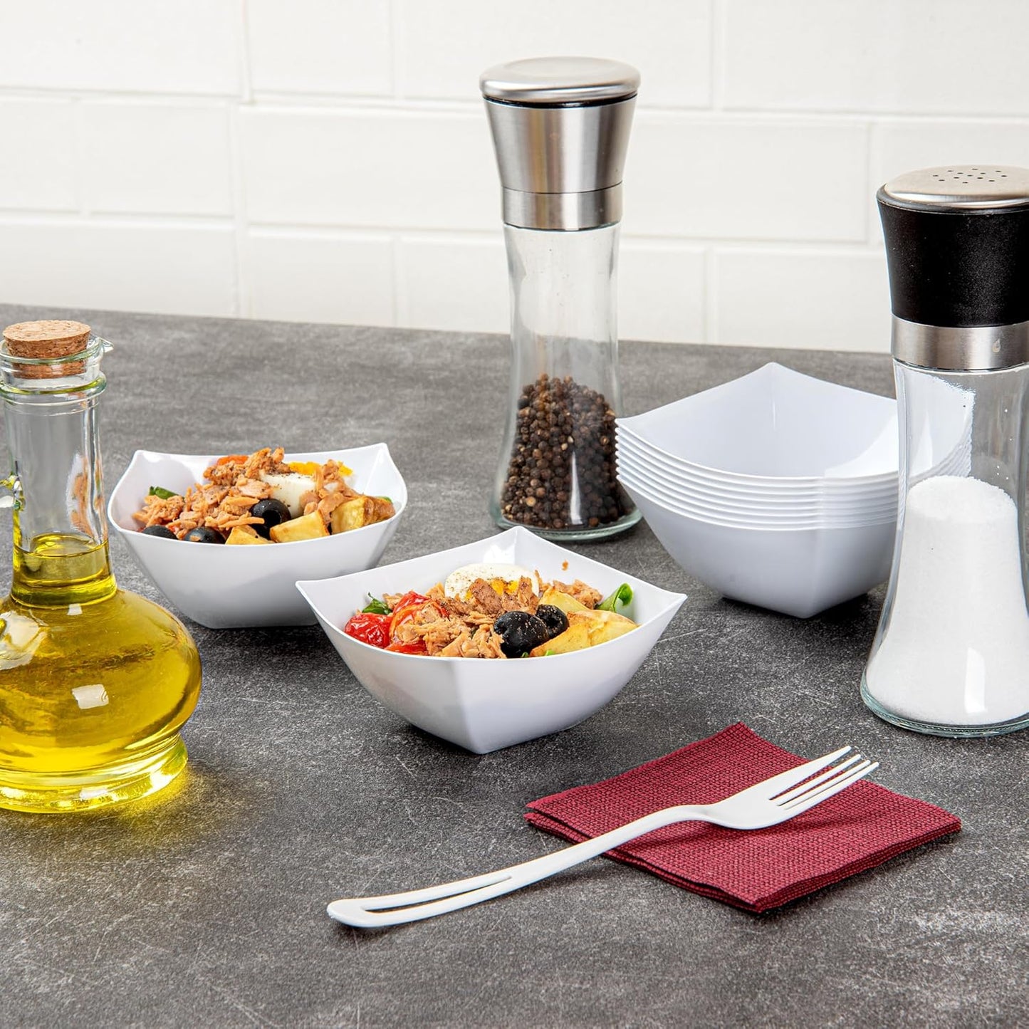 Restaurantware Moderna 8 Ounce Fancy Plastic Bowls 100 Square Disposable Salad Bowls - Durable Heavy-duty White Plastic Bowls For Warm And Cold Foods