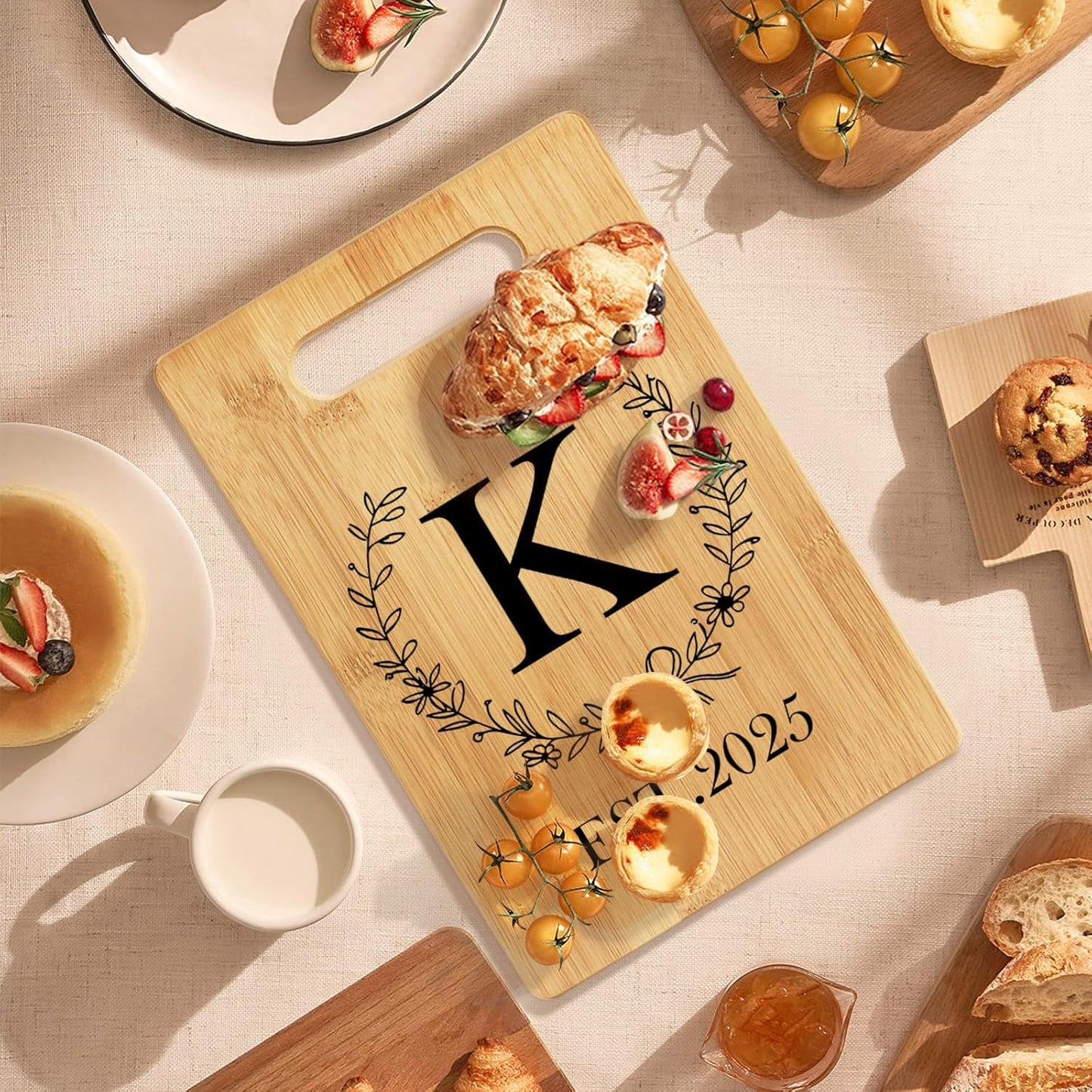 Personalized Cutting Board, Monogrammed Wedding Gift for Couple Newlywed 2025, Initial Birthday Gifts for Women, Gift for Bridal Shower Wedding Shower Engagement Anniversary Housewarming(Letter-K)