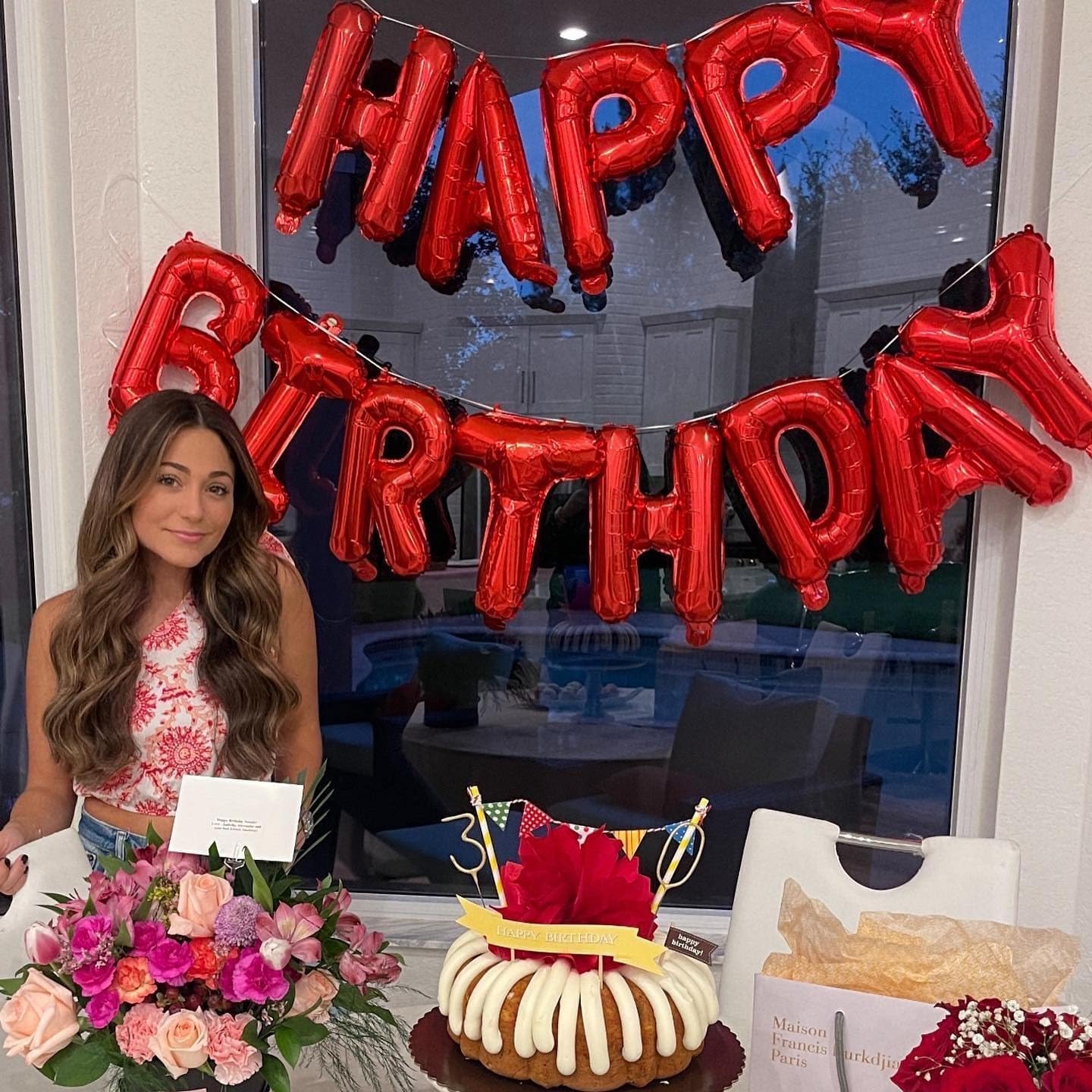 Red Happy Birthday Balloon Banner, 16 Inch Foil Mylar Happy Birthday Balloons Letters, Reusable Happy Birthday Sign, Red Birthday Decorations for Women, Boys and Girls