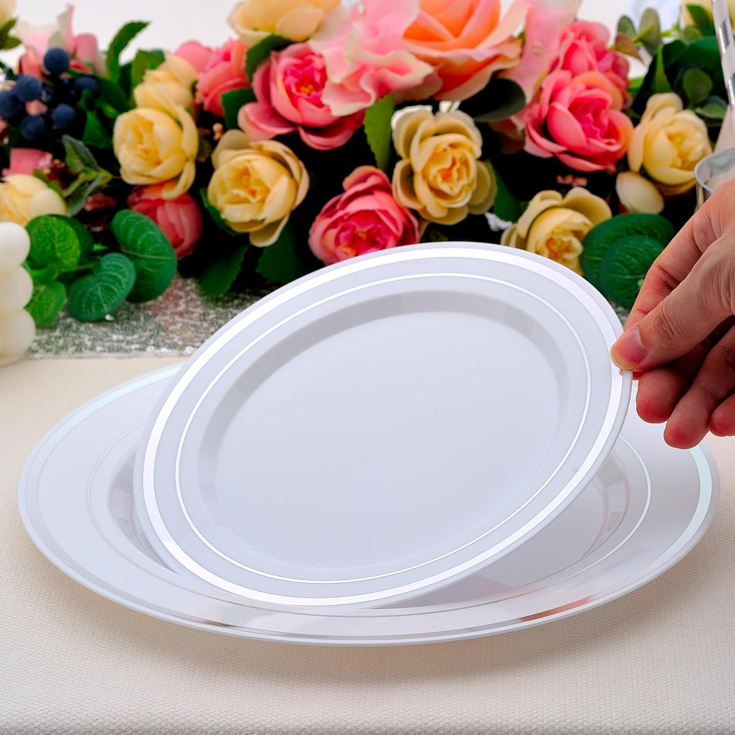 350 PCS Silver Plastic Dinnerware for 50 Guests,Silver and White Disposable Plates for Party Wedding with Napkins, 50 Dinner Plates, 50 Dessert Plates, 50 Silverware Set, 50 Cups