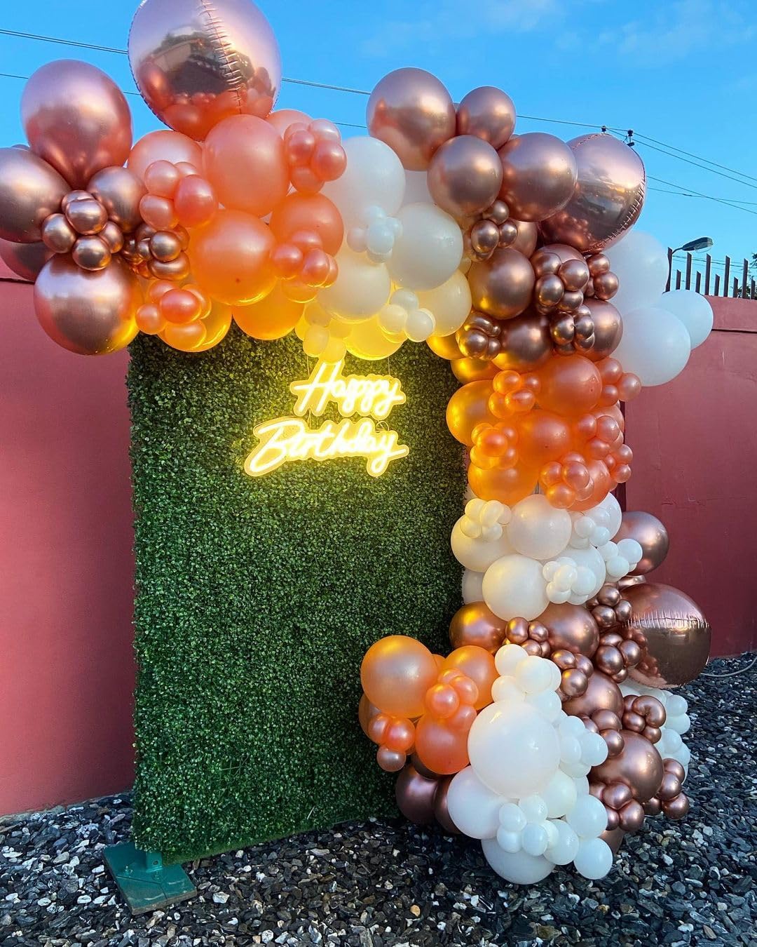 Rose Gold Balloons Arch Kit, 140Pcs Metallic Rose Gold White Balloon 18 12 10 5 Inch Different Size Balloons Garland Kit for Birthday Party Bridal Shower Wedding Girls Engagement Decorations