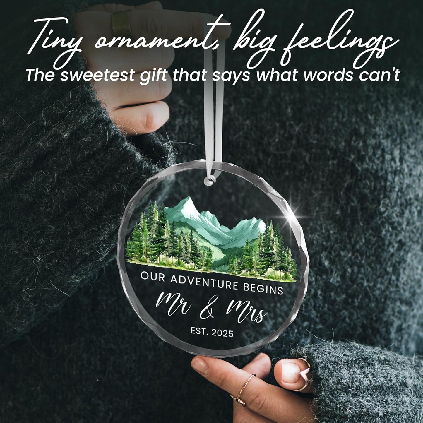 Christmas Anniversary Wedding Gifts for Couples - Mr & Mrs Glass Christmas Ornaments 2025 for Tree Decorations - Anniversary Couples Gifts for Him and Her Men Women, Husband Wife Gift Ideas