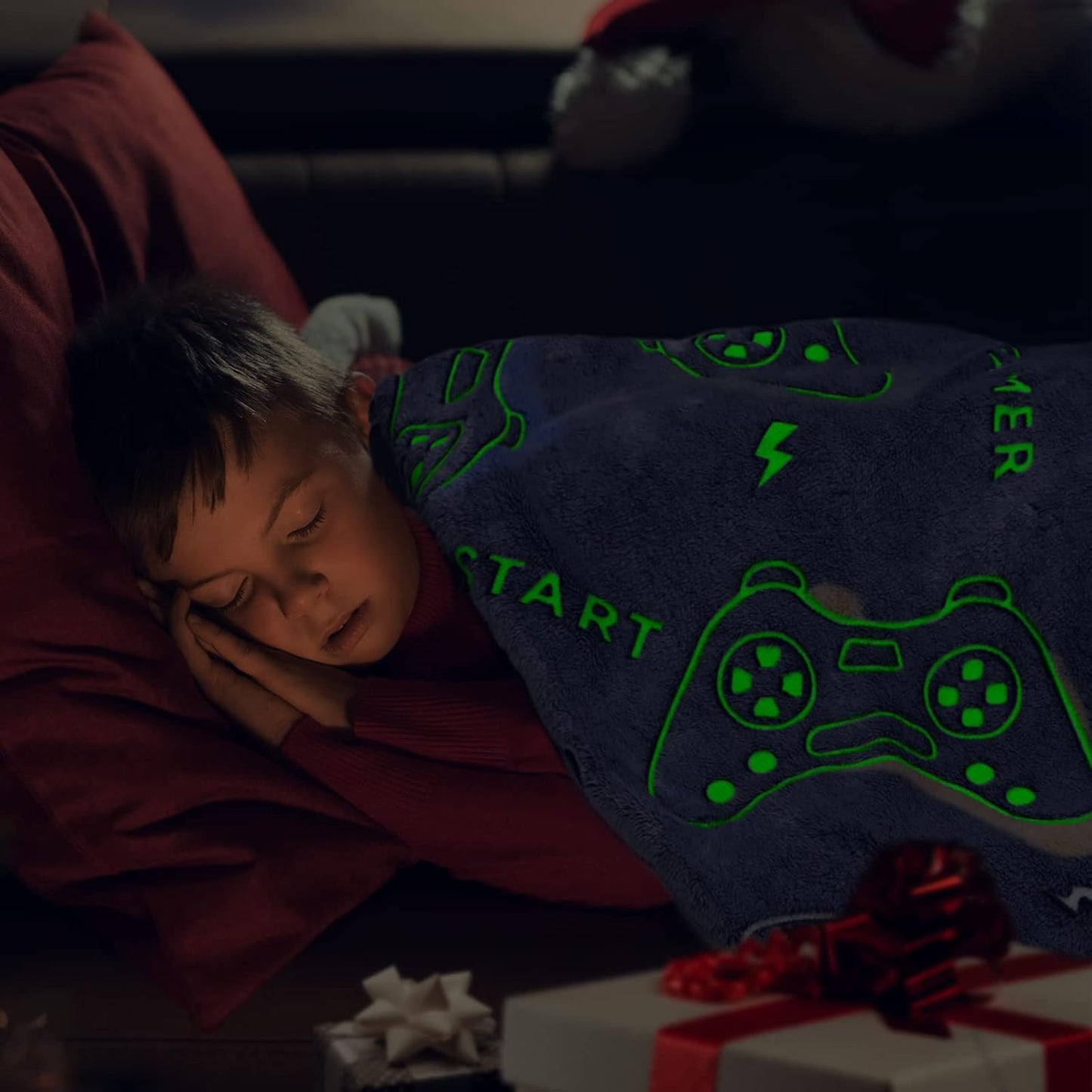 Glow in The Dark Blanket Game Controller Throw Blanket, Gamer Gifts Toys for Kids Boyfriend, Boys Teen Soft Cozy Gaming Blanket Gamer Gifts Game Decor Blankets for Home Bedroom 50"x60"