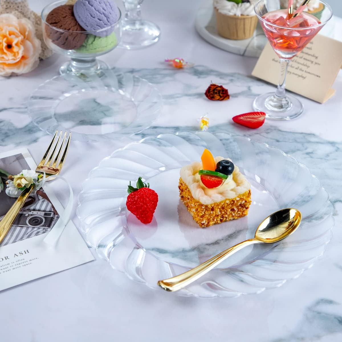 YOUBET 60Pieces Clear Plastic Plates - 10.25inch Clear Dinner Plates - Premium Heavy Duty Disposable Plate for Dinner & Wedding & Party