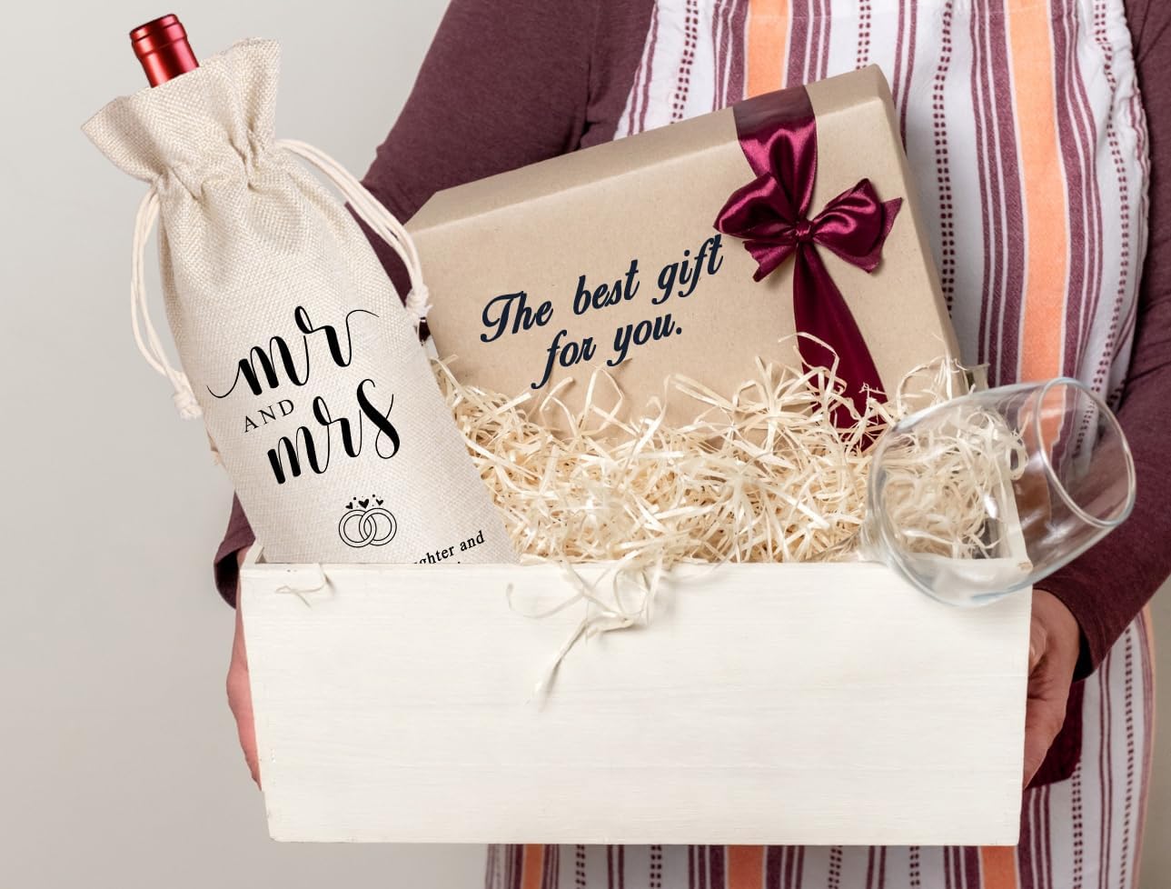 LANBAIHE Mr and Mrs Wine Bag, Wedding Shower Gifts Wine Bag, Bridal Shower Engagement Gifts, Mr and Mrs Wedding Gift Party Decorations
