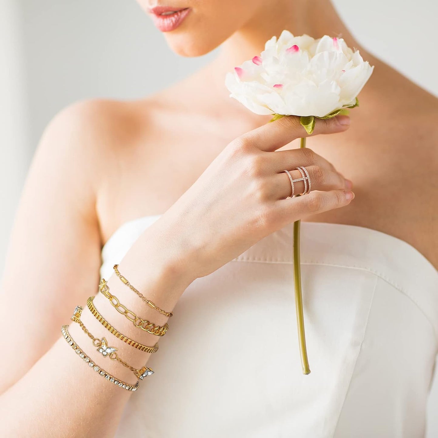 Patelai 30 Pcs Gold Chain Bracelet for Women Paperclip Link Chain Adjustable Stackable Layered Bracelet Set for Women Brithday Fashion Jewelry Gifts (6 Pack)