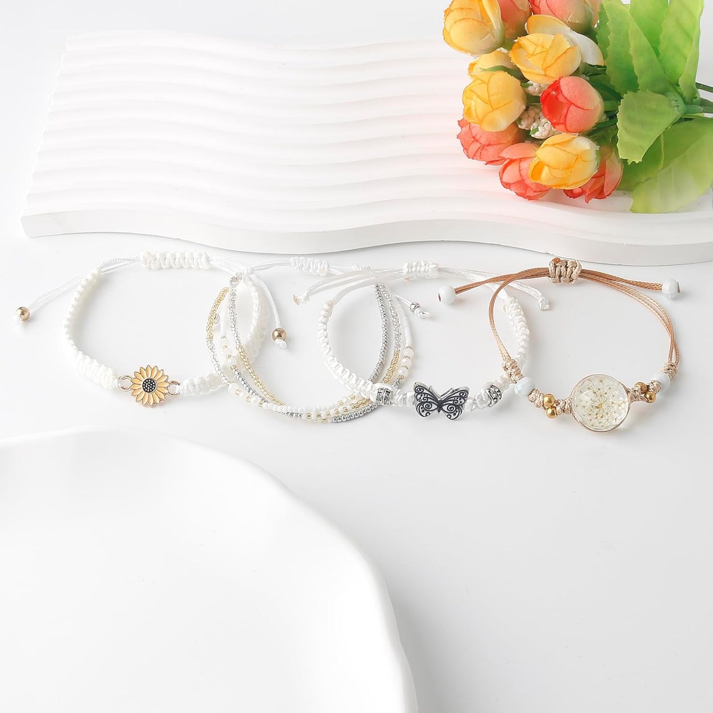 DS 4PCS String beads Charm Bracelets for Teen Girls Dainty cute cartoon Butterfly Daisy Eternal flower Beads Bracelets set for woman and girls Adjustable Stretch bracelet birthday Gift For Friends