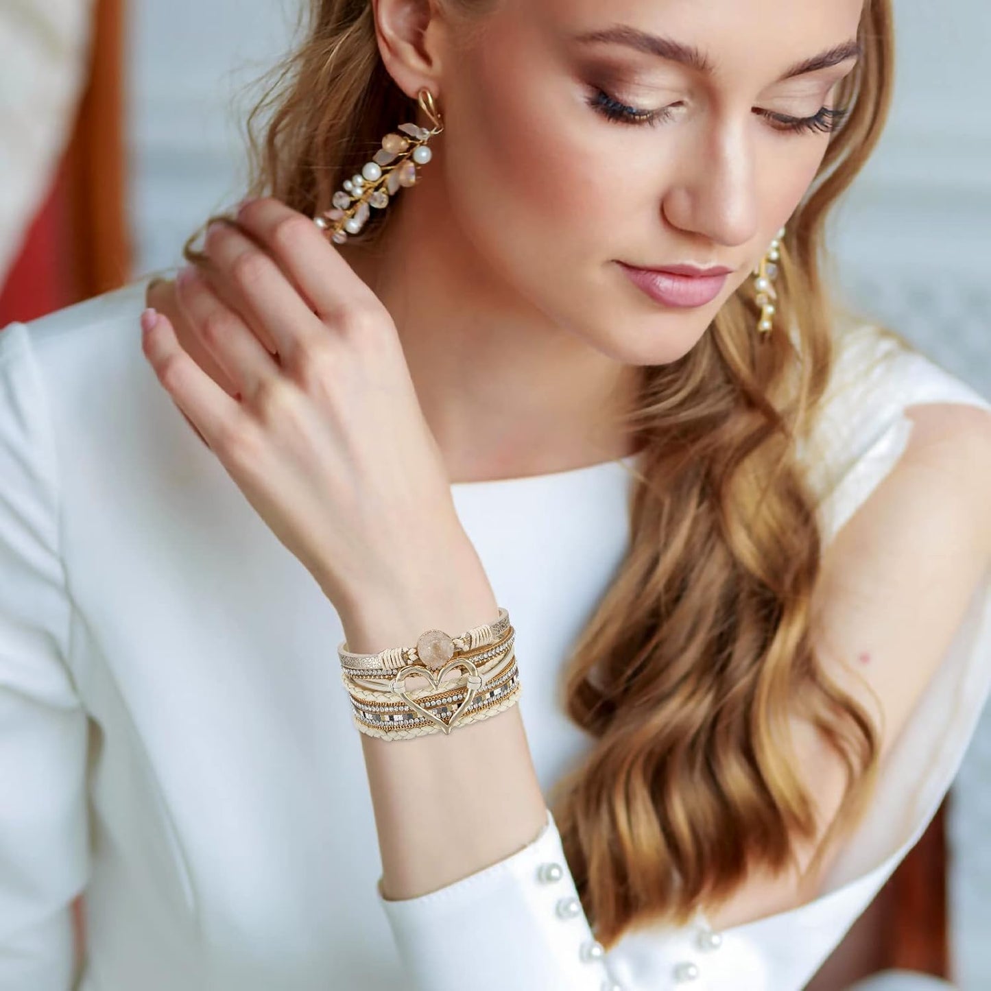 Fesciory Leopard Bracelet for Women, Boho Leather Wrap Multi-Layer Pearl Crystal Bracelet Bangle Jewelry