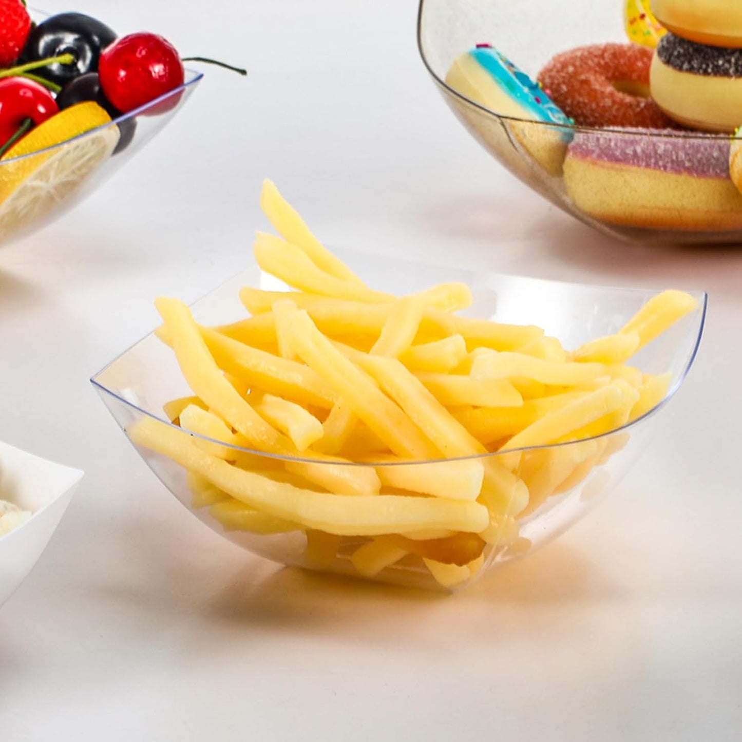 Tanlade 50 Pcs Square Plastic Serving Bowls Disposable Snack Salad Bowl Small Party Candy Bar Containers Taco Bar Serving Dishes for Buffet Chips Fruit(Clear,16 oz)