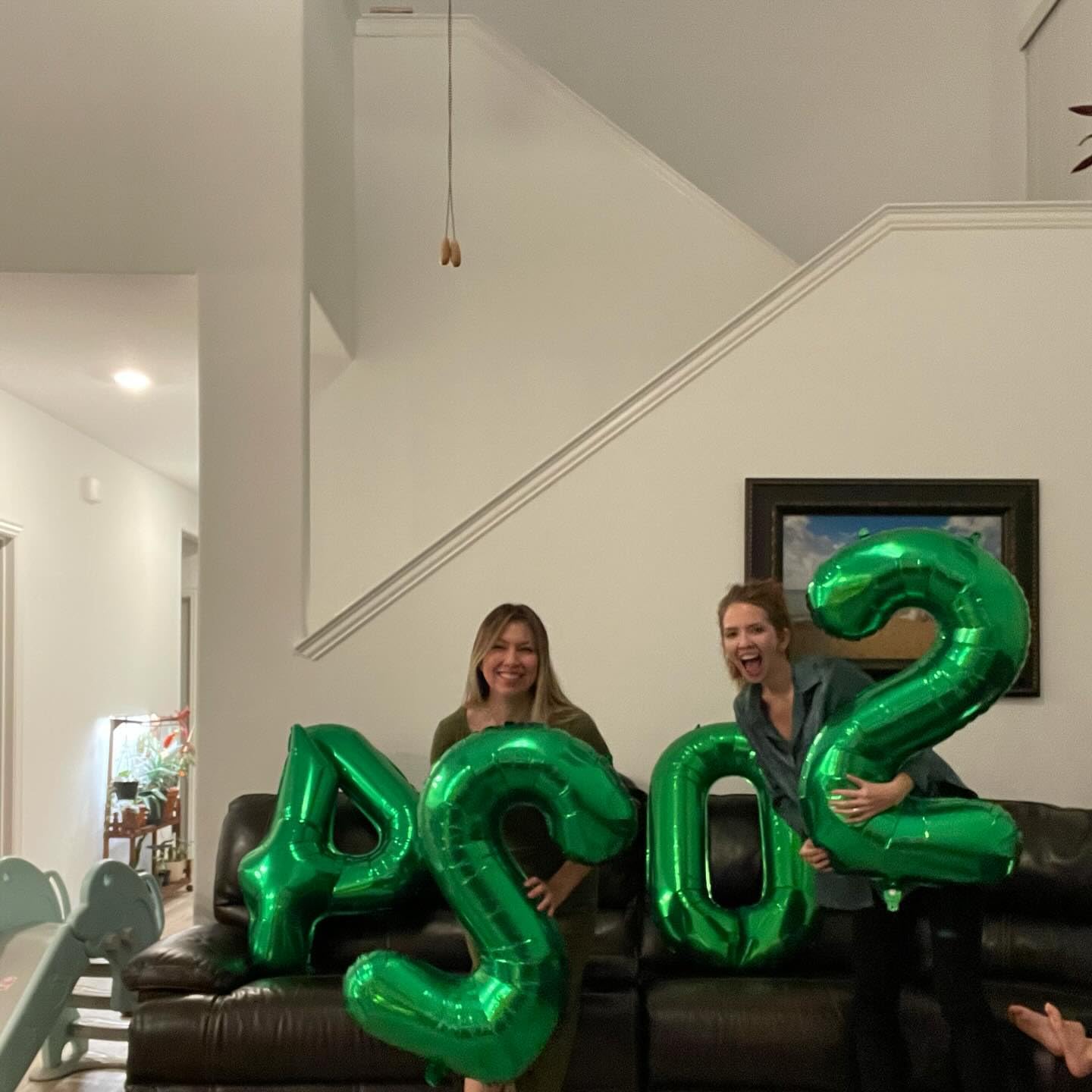 Green 4 Balloon, Number Balloons 40 Inch, 4th Green Party Decorations, Four Large Numbers for Party Decor, Number 4 Balloon, St. Patrick's Day Games Theme Birthday Decorations