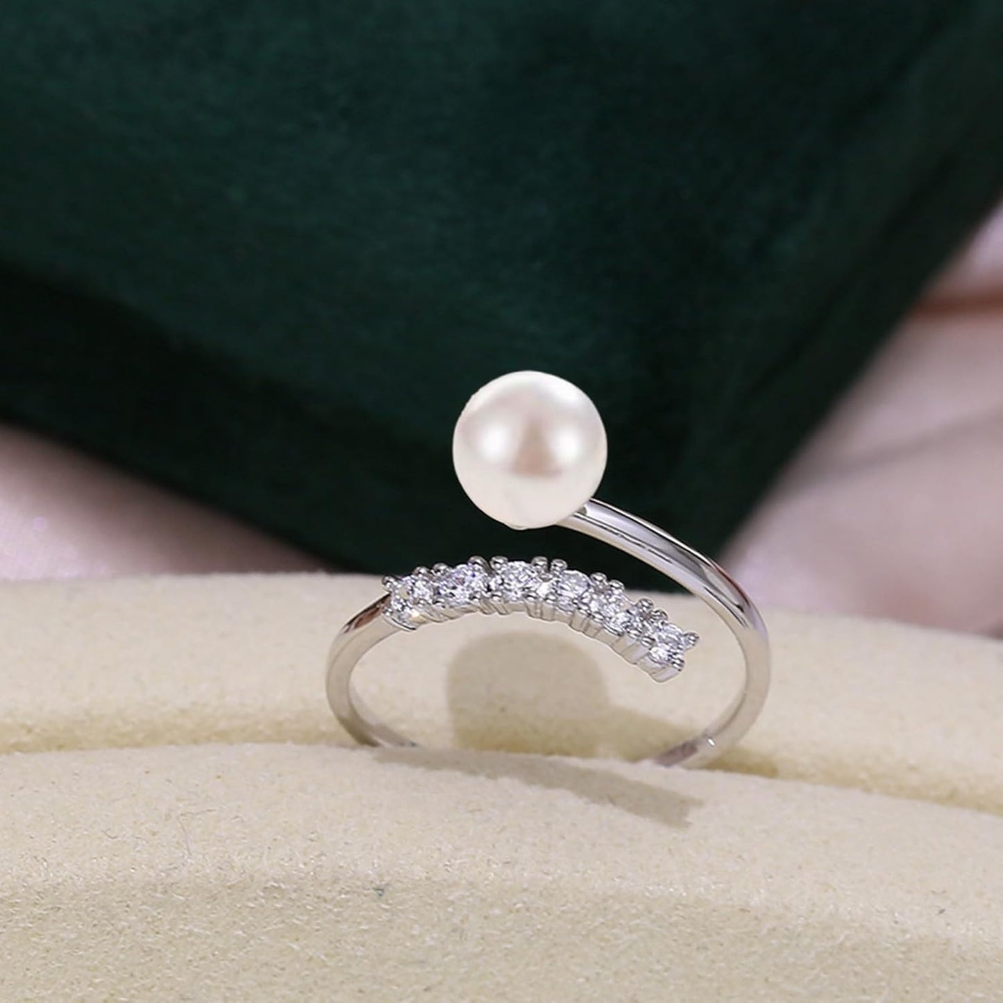 la luen Pearl Bride Wedding Jewelry Set Faux Pearls Crystal Rhinestone Necklace Earrings Bracelet Sets for Women Bridesmaid(3 PCS)