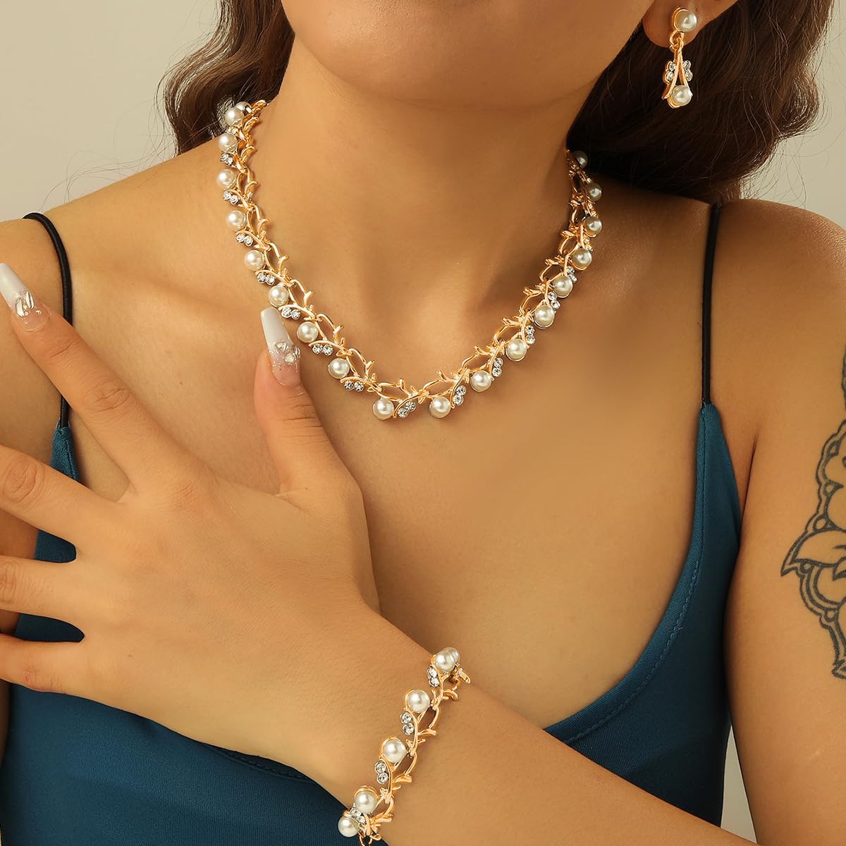 Rrdaily Rhinestone Pearl Wedding Jewelry Set for Bride Bridesmaid Bohemia Adjustable Beaded Crystal Bracelet Necklace Exaggerated Pearl Earring Set for Women