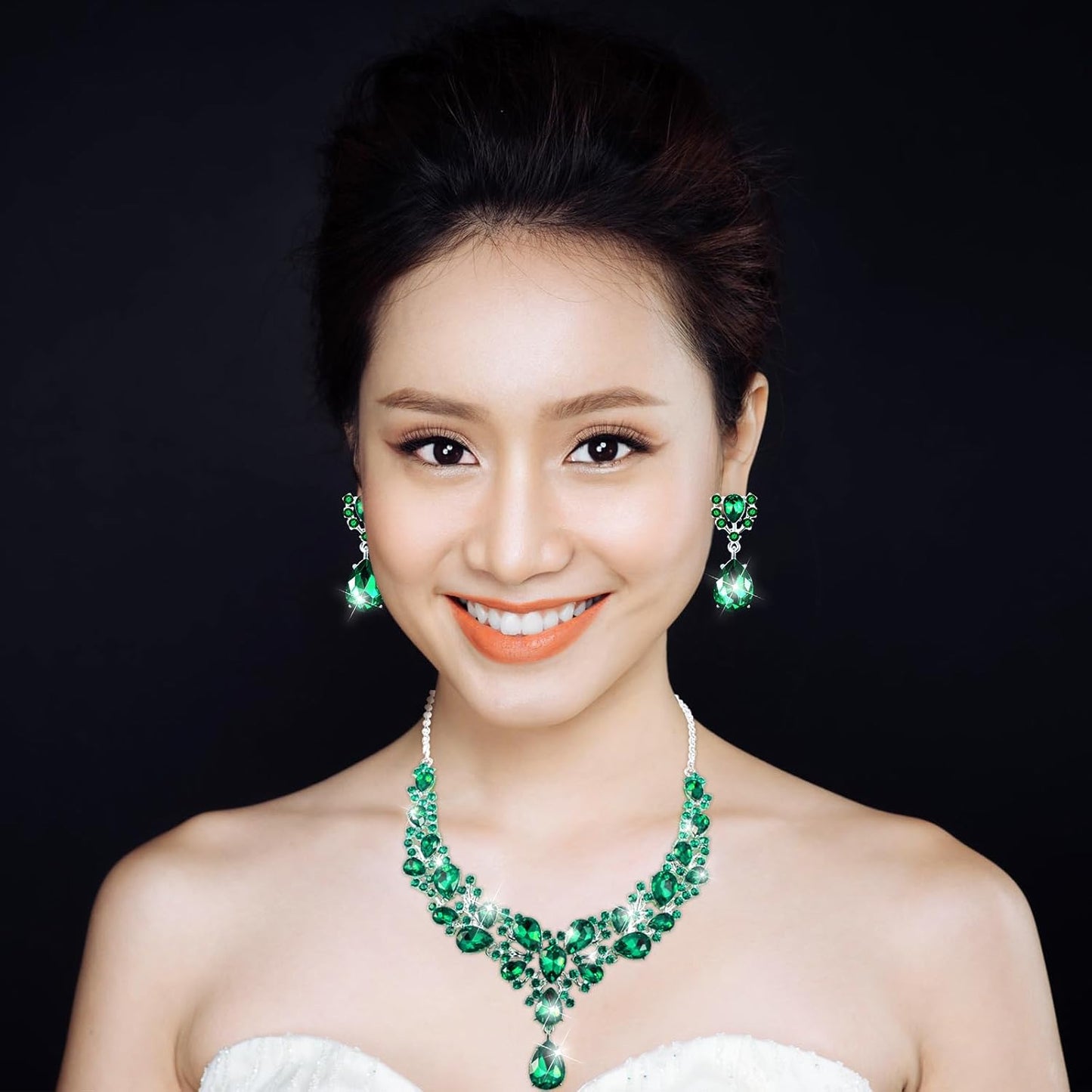 Hicarer Bridal Teardrop Cluster Crystal Jewelry Set for Women Necklace Earrings Wedding