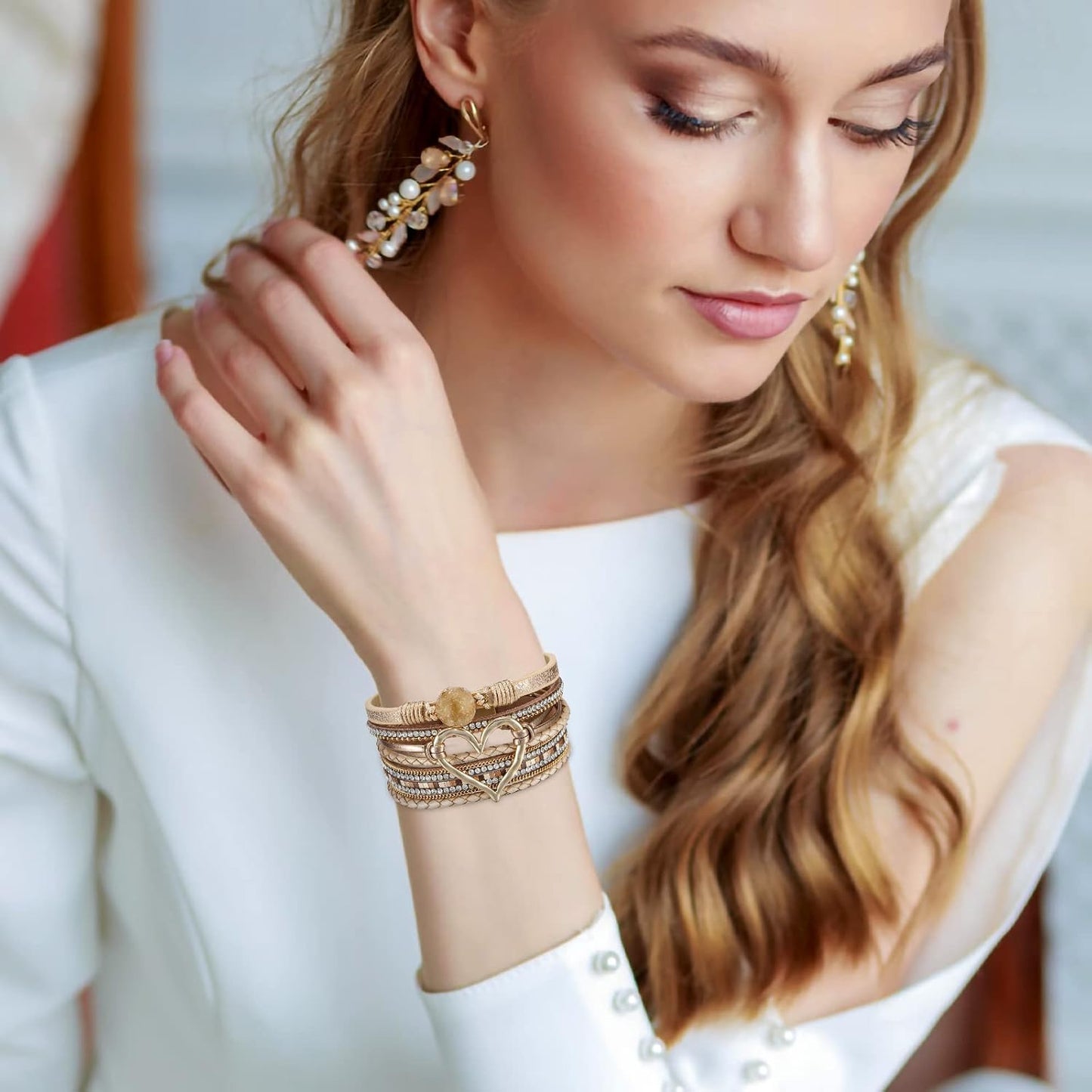 Fesciory Leopard Bracelet for Women, Boho Leather Wrap Multi-Layer Pearl Crystal Bracelet Bangle Jewelry