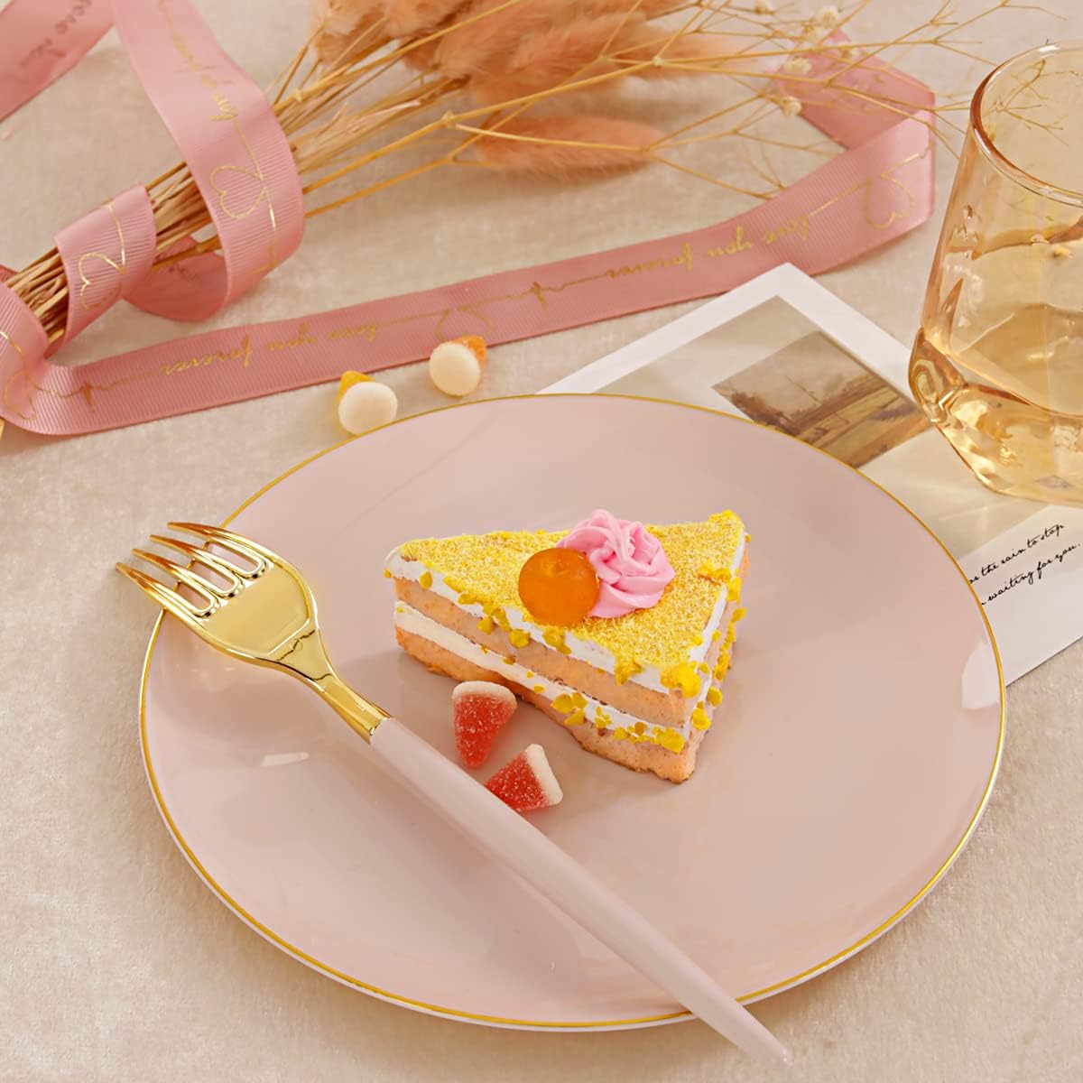 I00000 72PCS Pink Plastic Dessert Plates with Disposable Forks, Premium Pink Cake Plates, Fancy Apetizer Plate with Gold Rims Perfect for Party