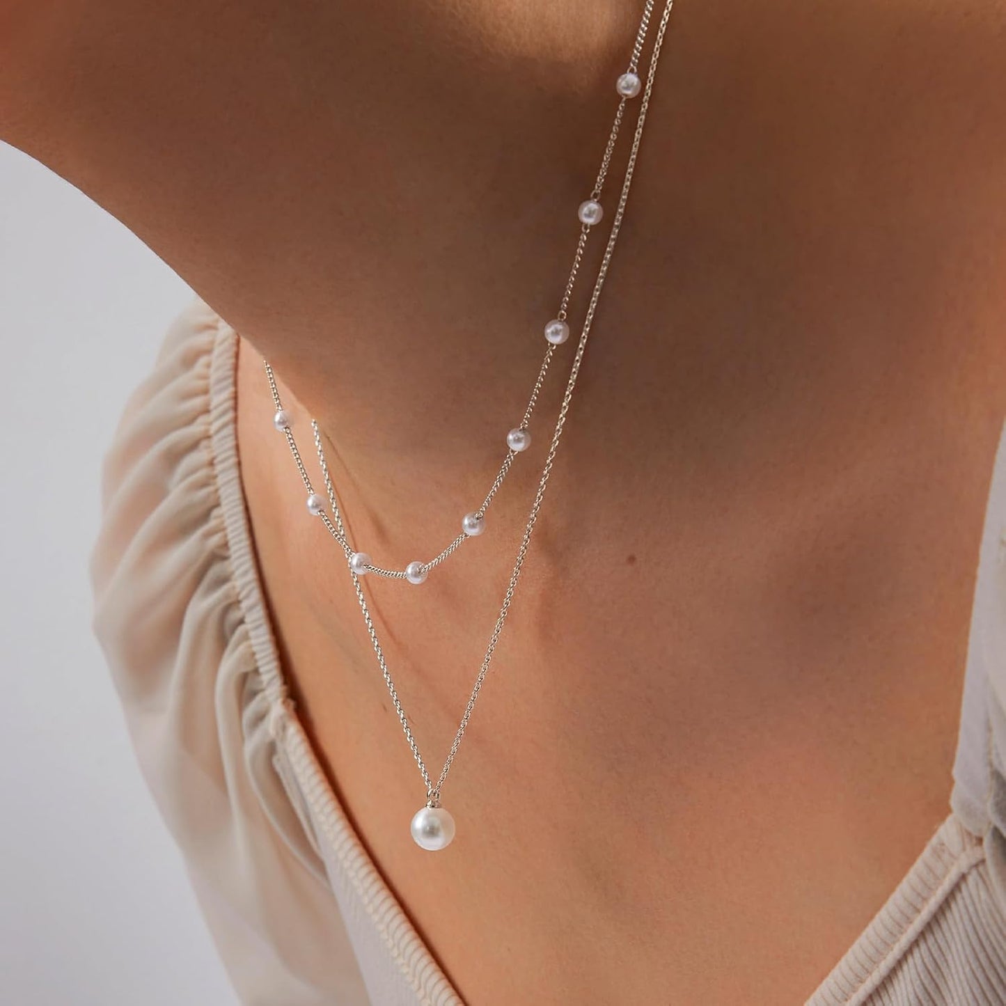 OGD Gold Pearl Necklaces Set for Women 14K Gold Plated Dainty Layered Pearl Cute Daisy Pearl Choker Gold Necklace Gifts for Women Gold Trendy Jewelry Gifts