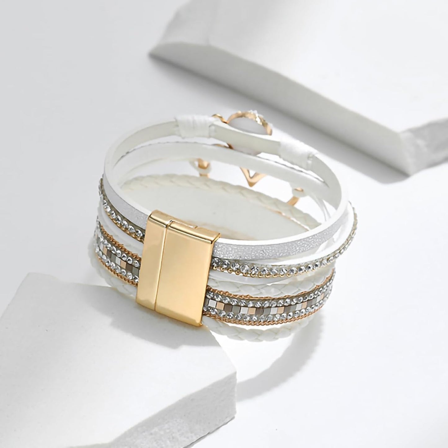 Fesciory Leopard Bracelet for Women, Boho Leather Wrap Multi-Layer Pearl Crystal Bracelet Bangle Jewelry