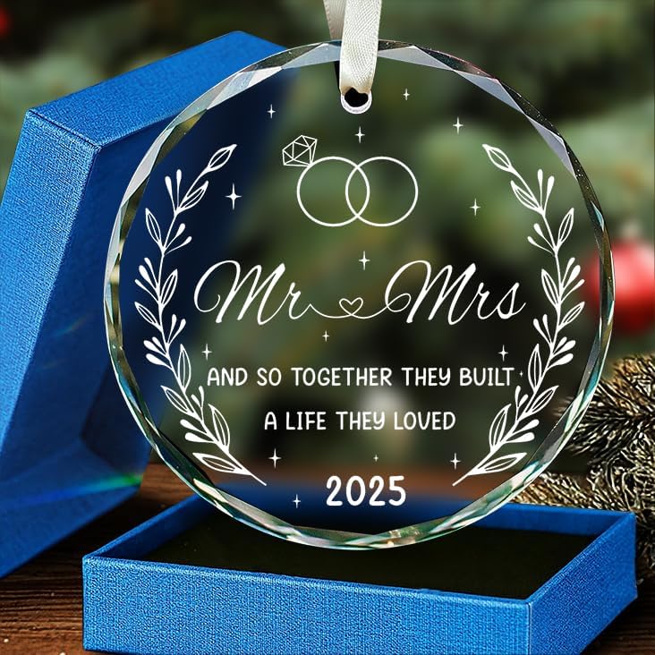 First Christmas Married Ornament 2025 - Mr and Mrs Sign Wedding Gifts for Couples, Newlyweds - Bridal Shower Present, Bride to Be Just Married Decoration