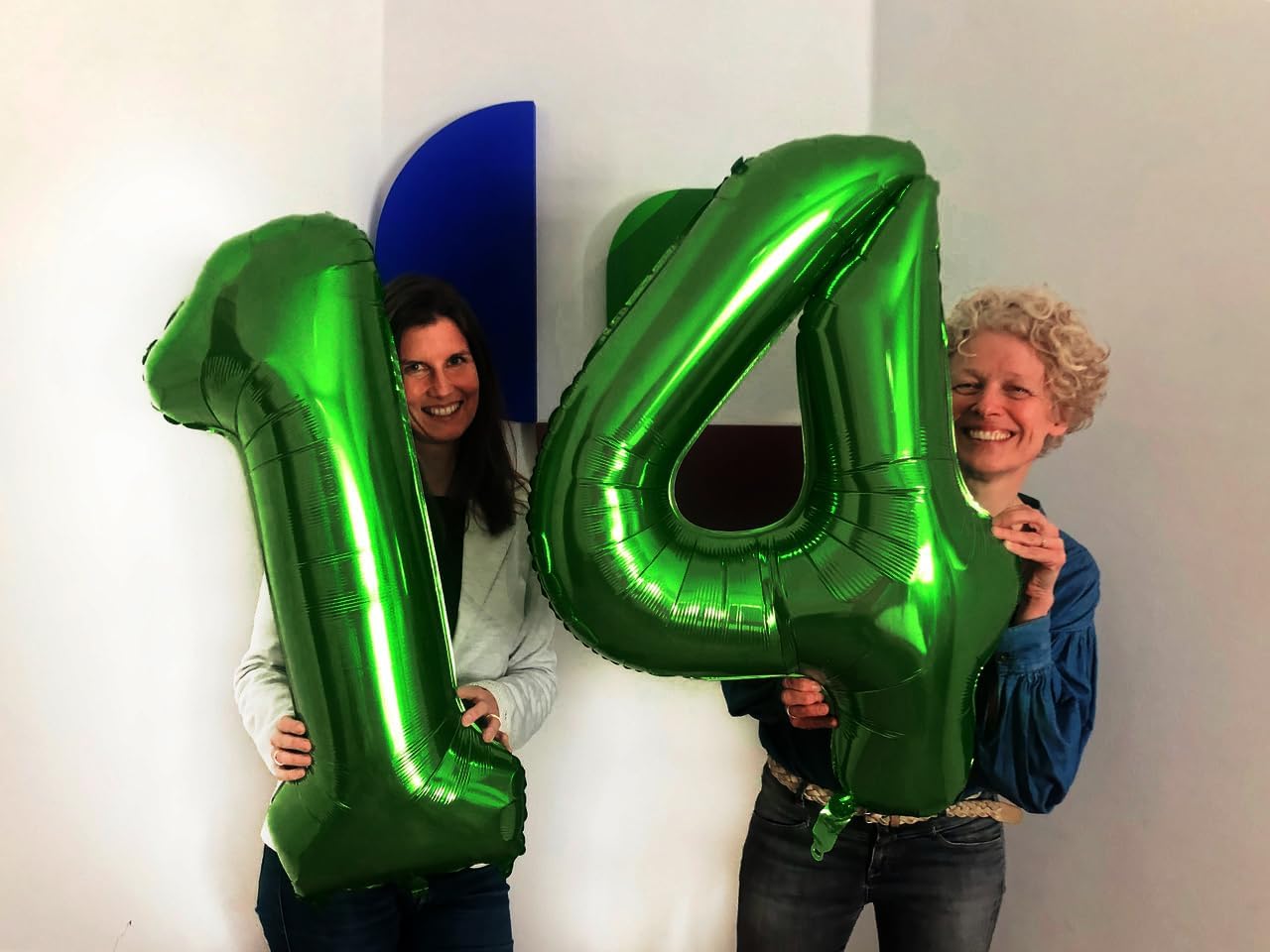 Green 4 Balloon, Number Balloons 40 Inch, 4th Green Party Decorations, Four Large Numbers for Party Decor, Number 4 Balloon, St. Patrick's Day Games Theme Birthday Decorations