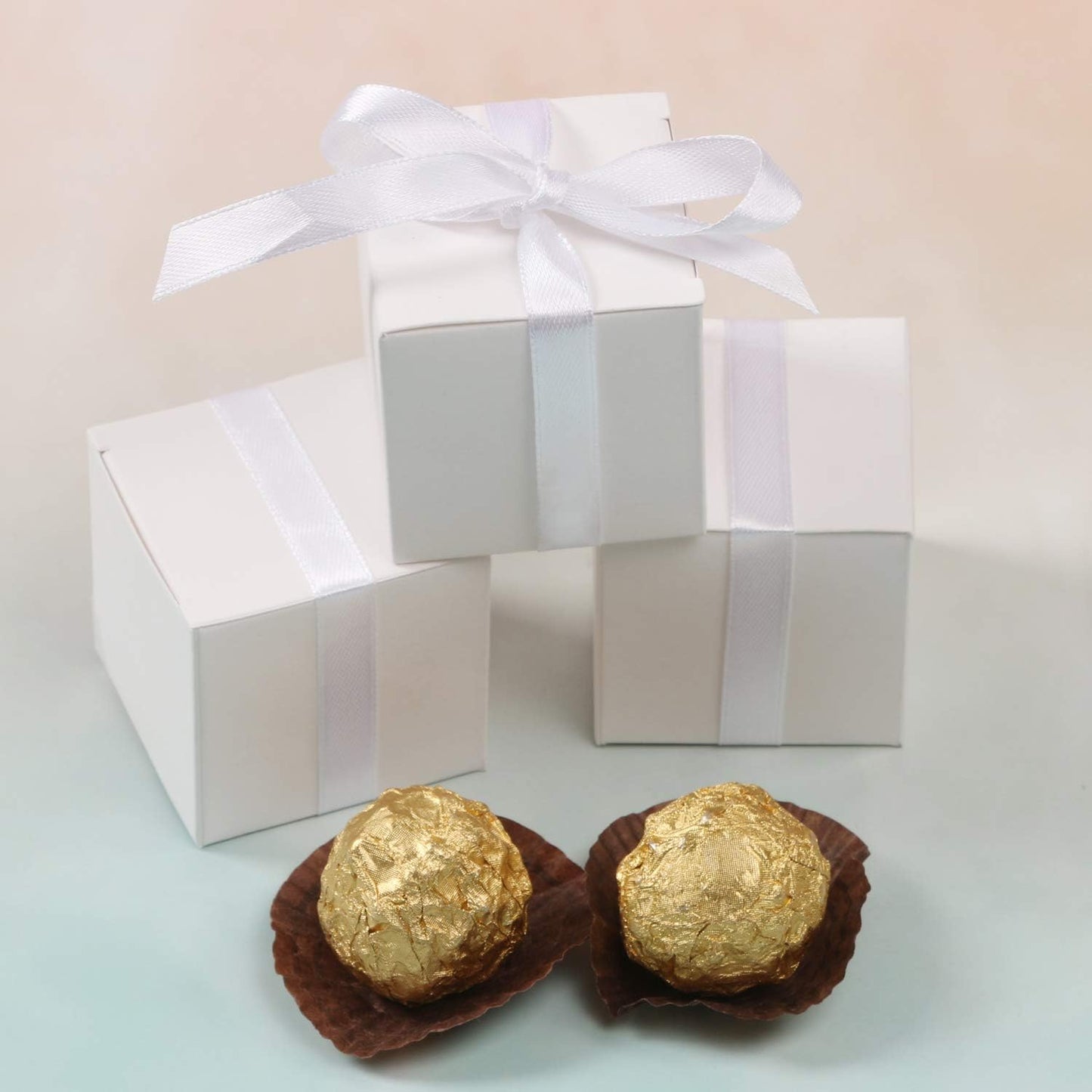 COTOPHER 100pcs Wedding Favor Boxes, Paper Gift Boxes 3x3x3 Inches Small Gift Boxes with Ribbons Small Boxes for Gifts, Crafting, Cupcake, Candy, Bridesmaid Proposal Boxes，Easy Assemble Boxes (White)