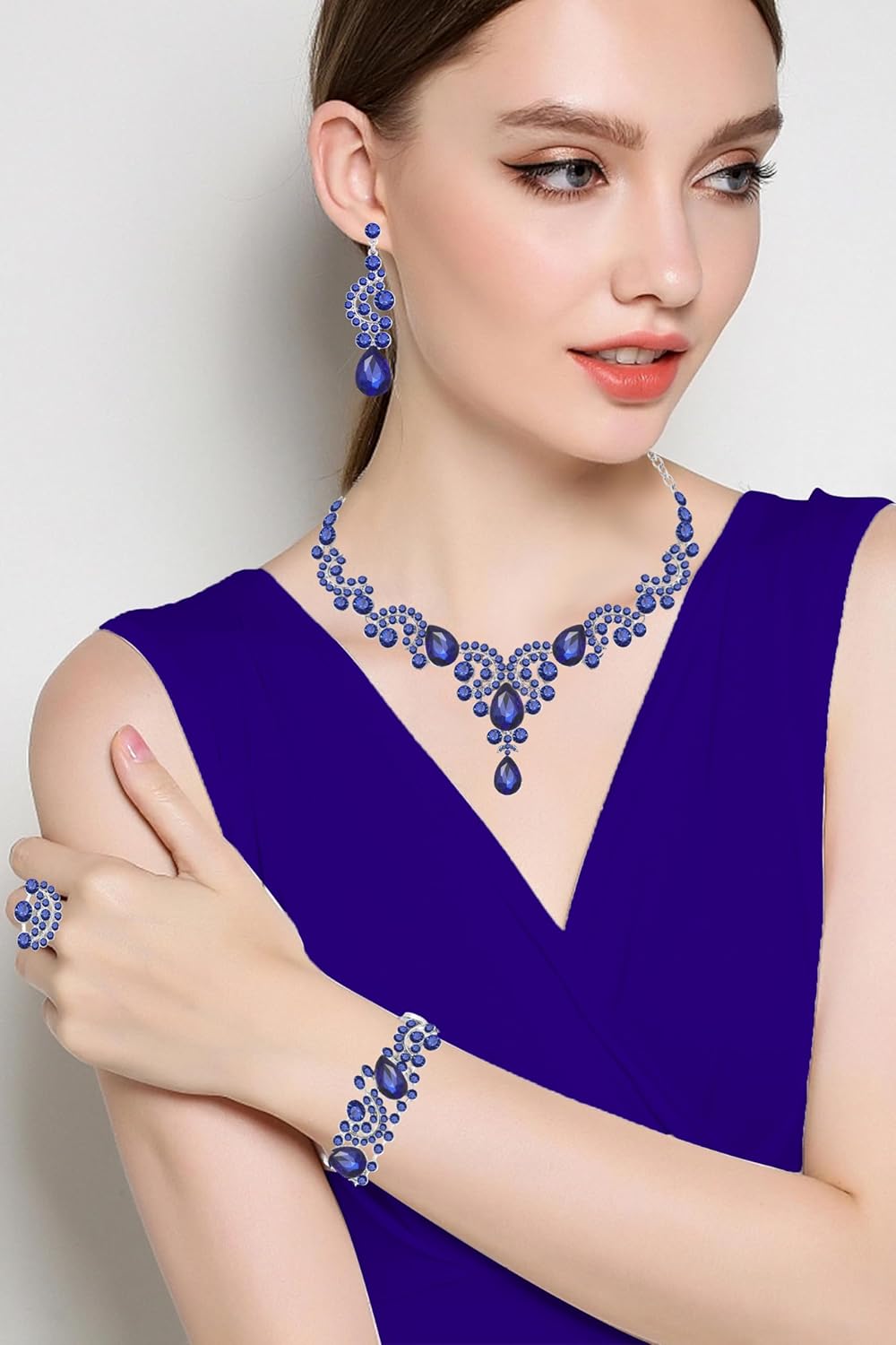 Crystal Bridal Wedding Jewelry Sets for Women Rhinestone Teardrop Crystal Statement Choker Necklace Drop Earrings Link Bracelets Rings Teardrop Jewelry Set for Brides Bridesmaids