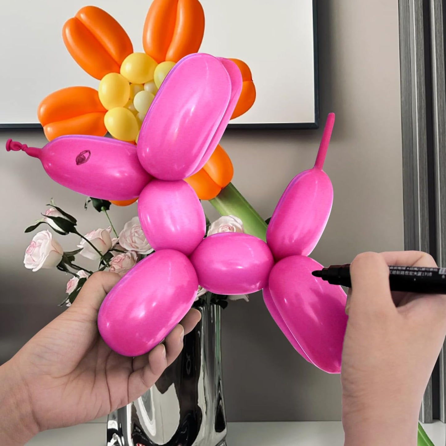 100Pcs Hot Pink 260 balloons, Thickening Latex Rose Red 260q Balloons for Animal Model, Long Twisting Balloons for Halloween Xmas Presents, Animal Shape Weddings, Birthdays Clowns. (Retro rose red)