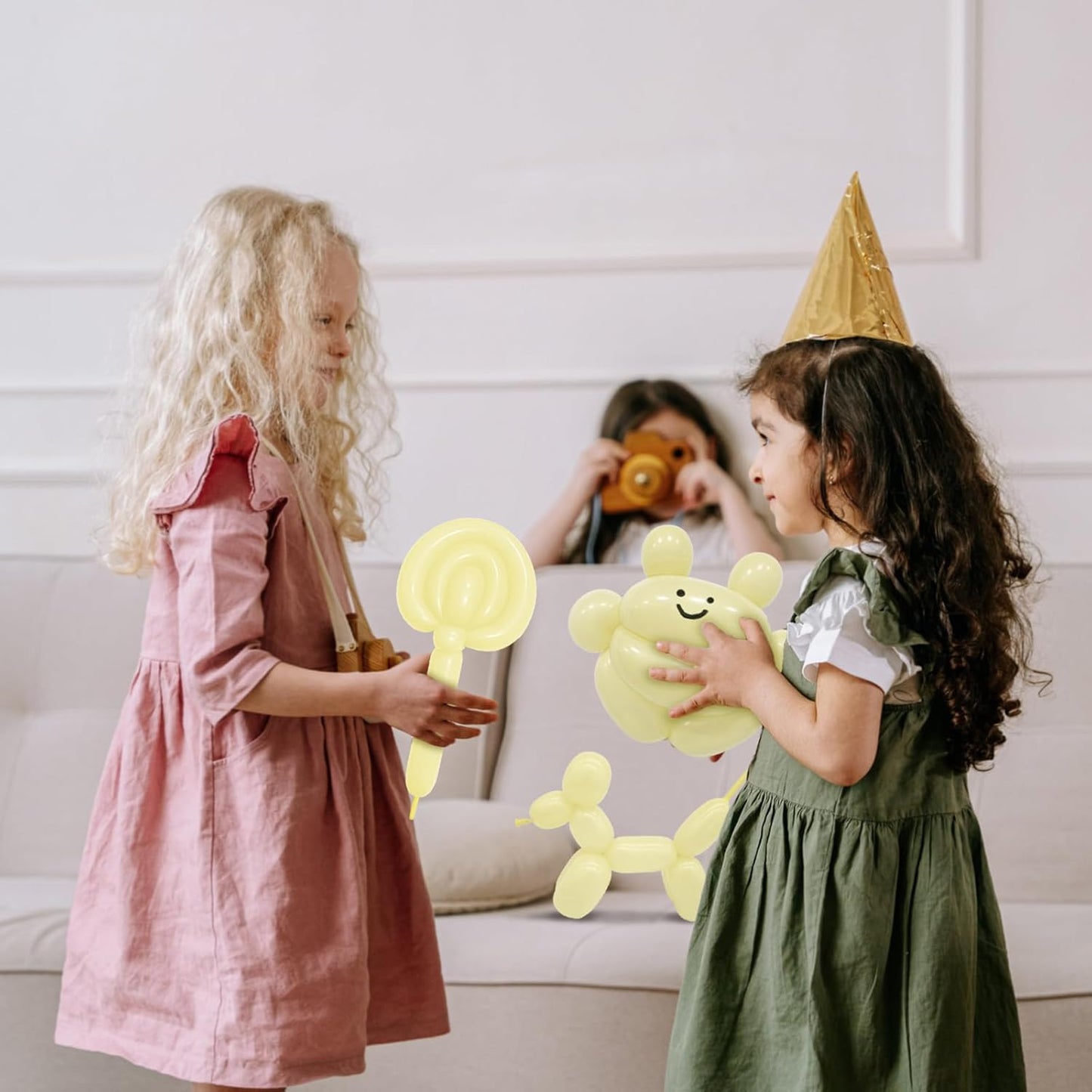 100Pcs Pastel Yellow 260 Balloons, Long Balloon for Tying Balloon Arch, Long Skinny Balloons for Twisting Ballons Animal balloons Birthday Party Wedding Festival Decorations