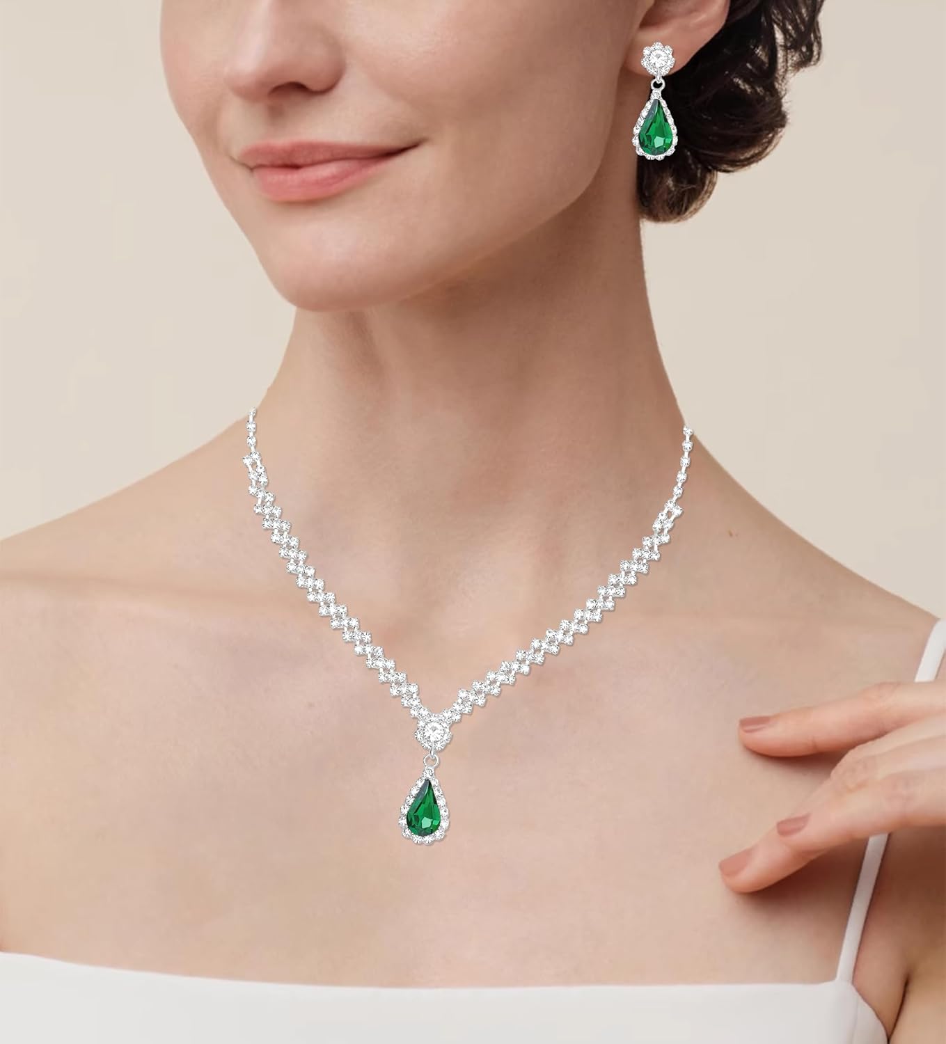 HONGLU Elegant Crystal Necklace Earrings Bracelets Set Silver Bridal Wedding Jewelry Sets Bride Bridesmaids Prom Formal Costume Accessories for Women