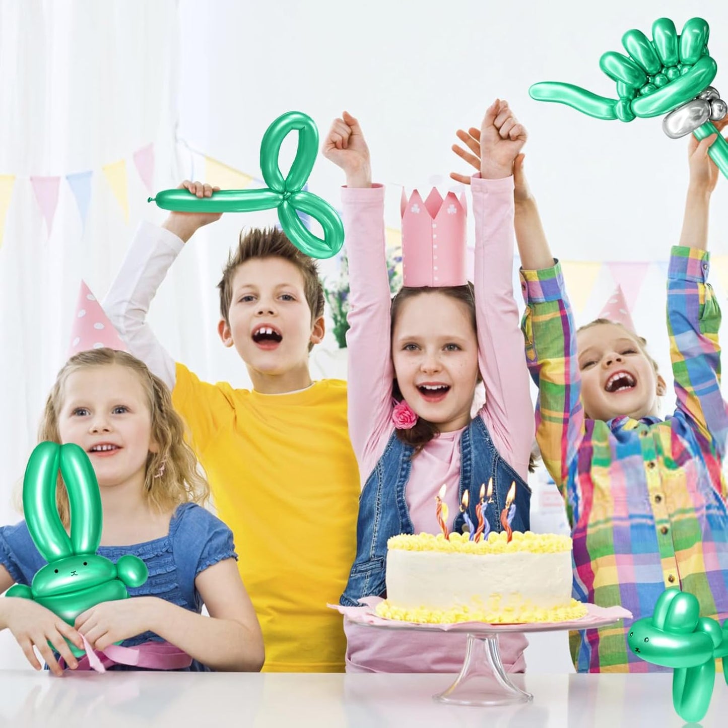 KAWKALSH 260 Metallic Green Long Balloons for Balloon Garland Thickening Skinny Latex Twisting Animals Modeling Christmas Birthday Wedding Party Festival Decorations 100pcs