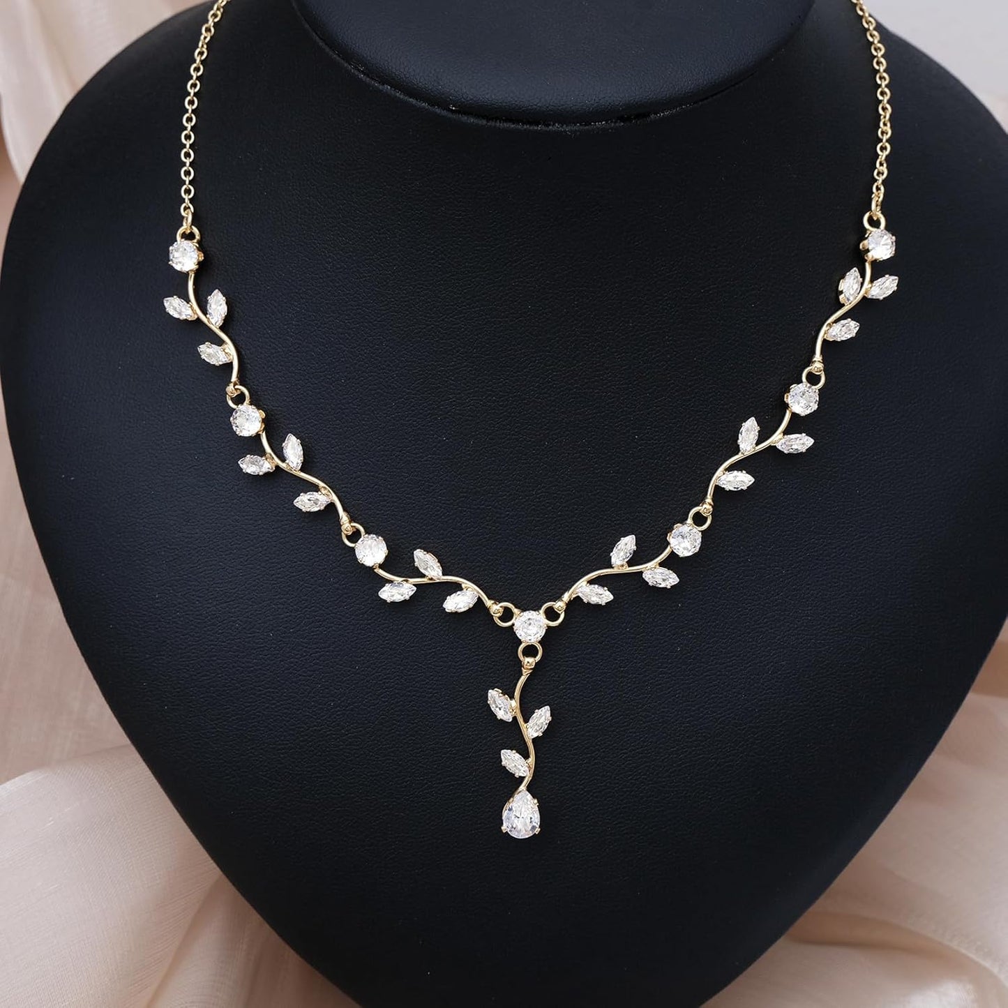 Elegant Bridal Jewelry Sets for Wedding Bride Leaf Shape Cubic Zirconia Necklace Earrings Bracelet Set Prom Costume Accessories