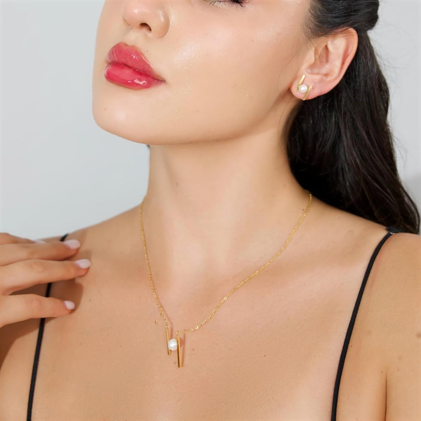 Pearl Necklace and Earring Set, 18K Gold Plated Earrings and Necklace Set for Women, Dainty Freshwater Pearl Jewelry Set for Women Gift