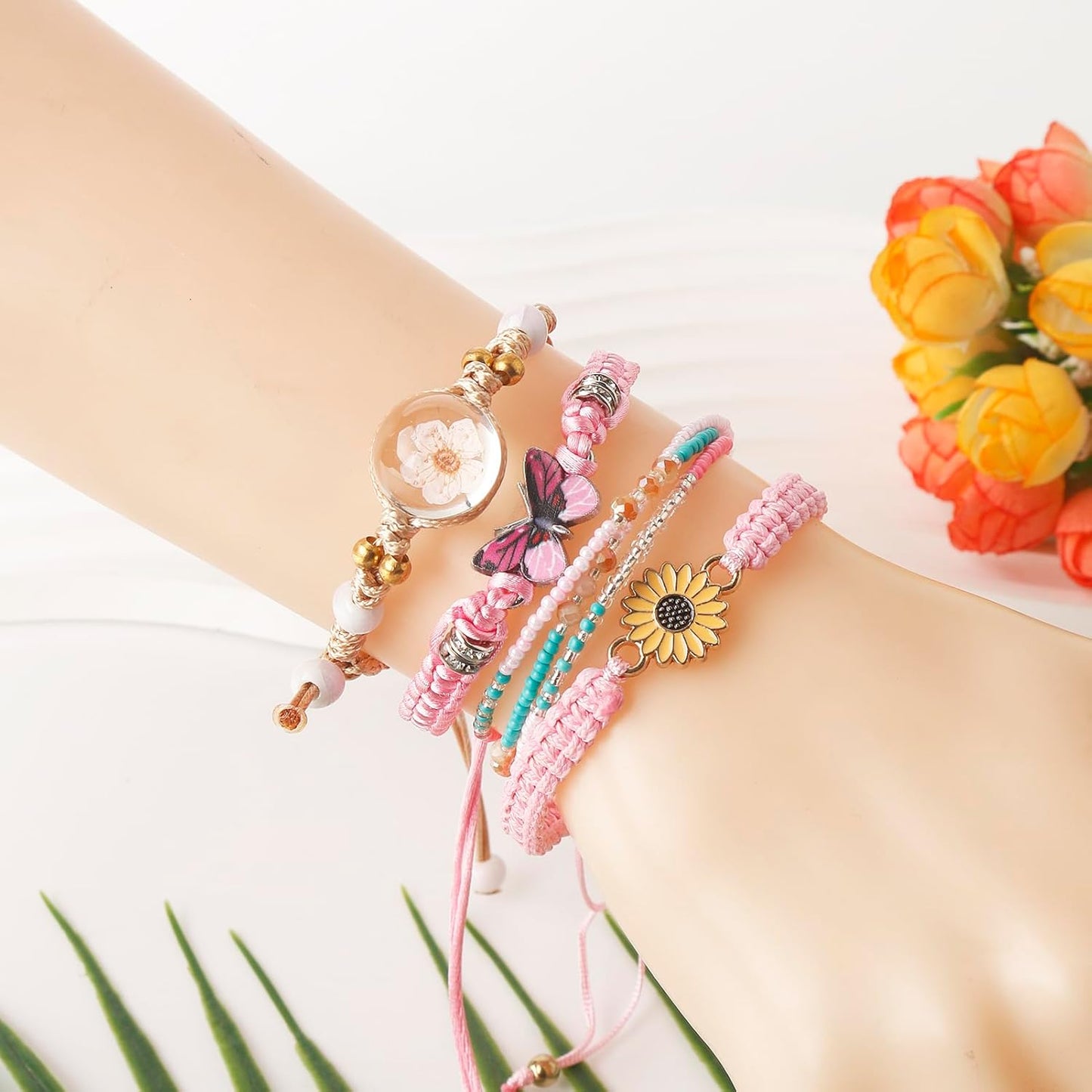 DS 4PCS String beads Charm Bracelets for Teen Girls Dainty cute cartoon Butterfly Daisy Eternal flower Beads Bracelets set for woman and girls Adjustable Stretch bracelet birthday Gift For Friends